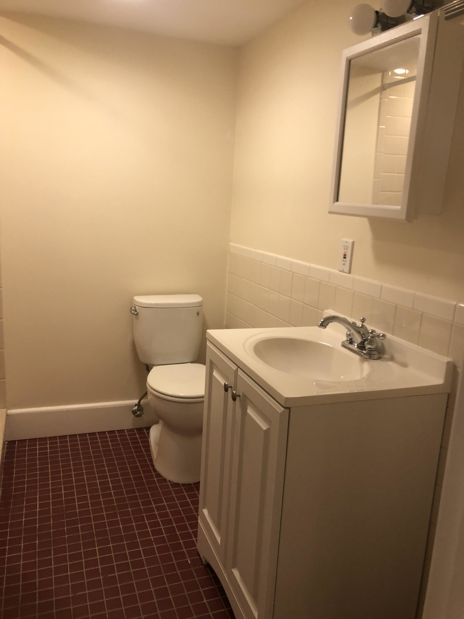 34 Chatham St, Central Square