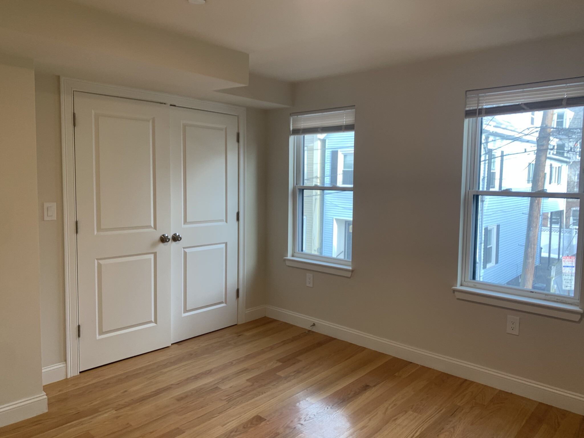 9 8th St, East Cambridge