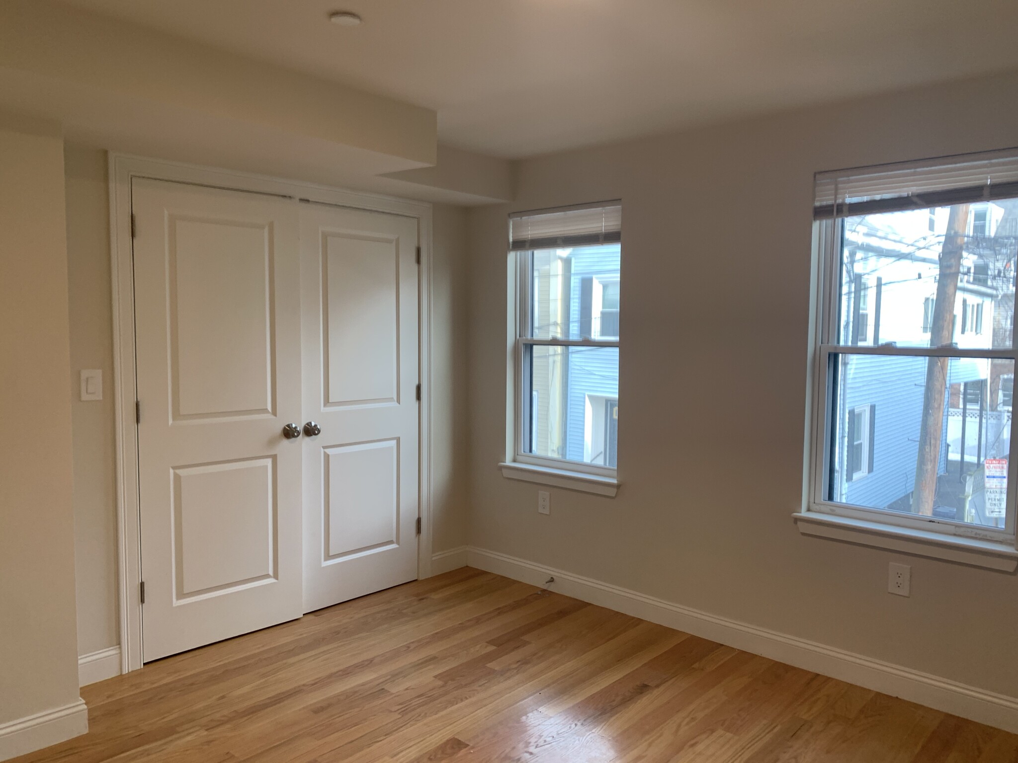 9 8th St, East Cambridge