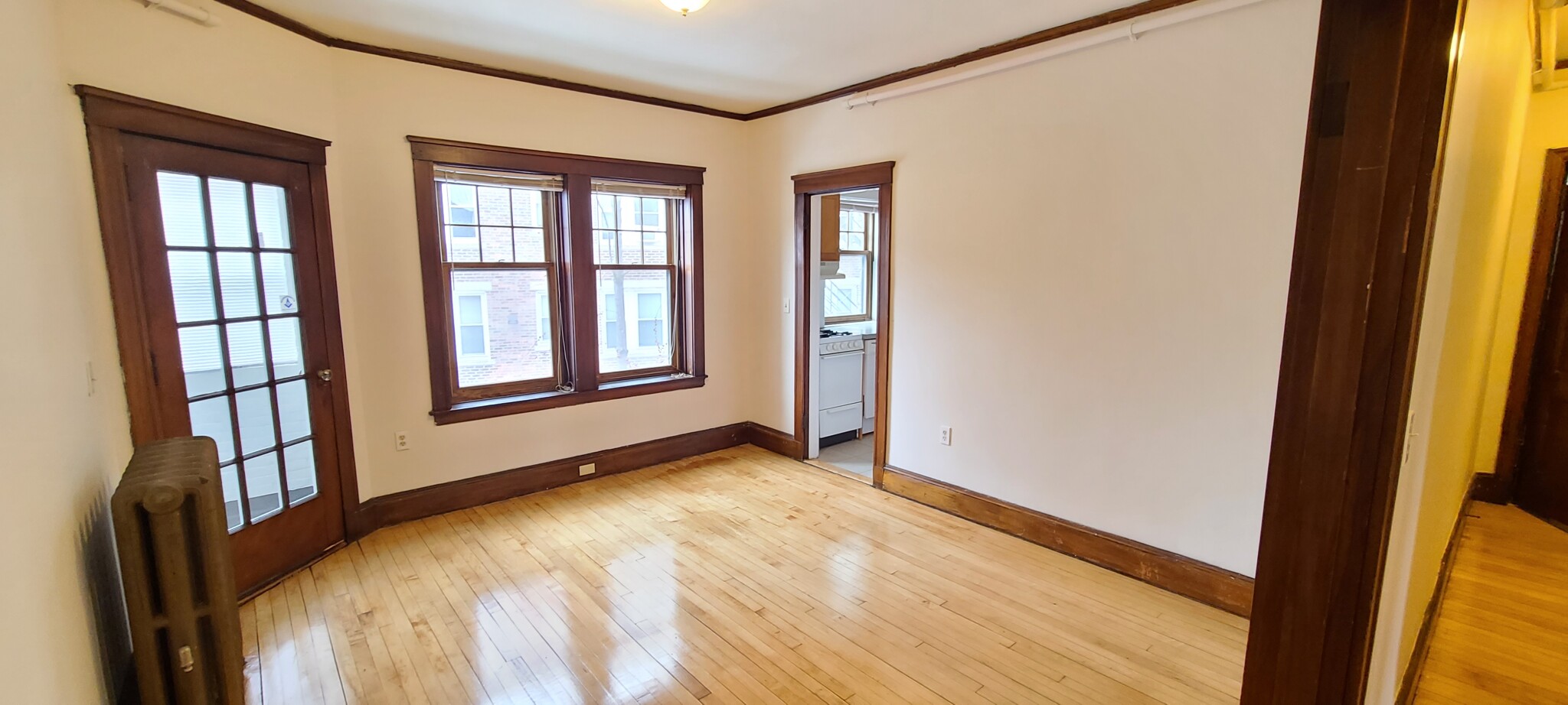 5 Linnaean St, Harvard Square