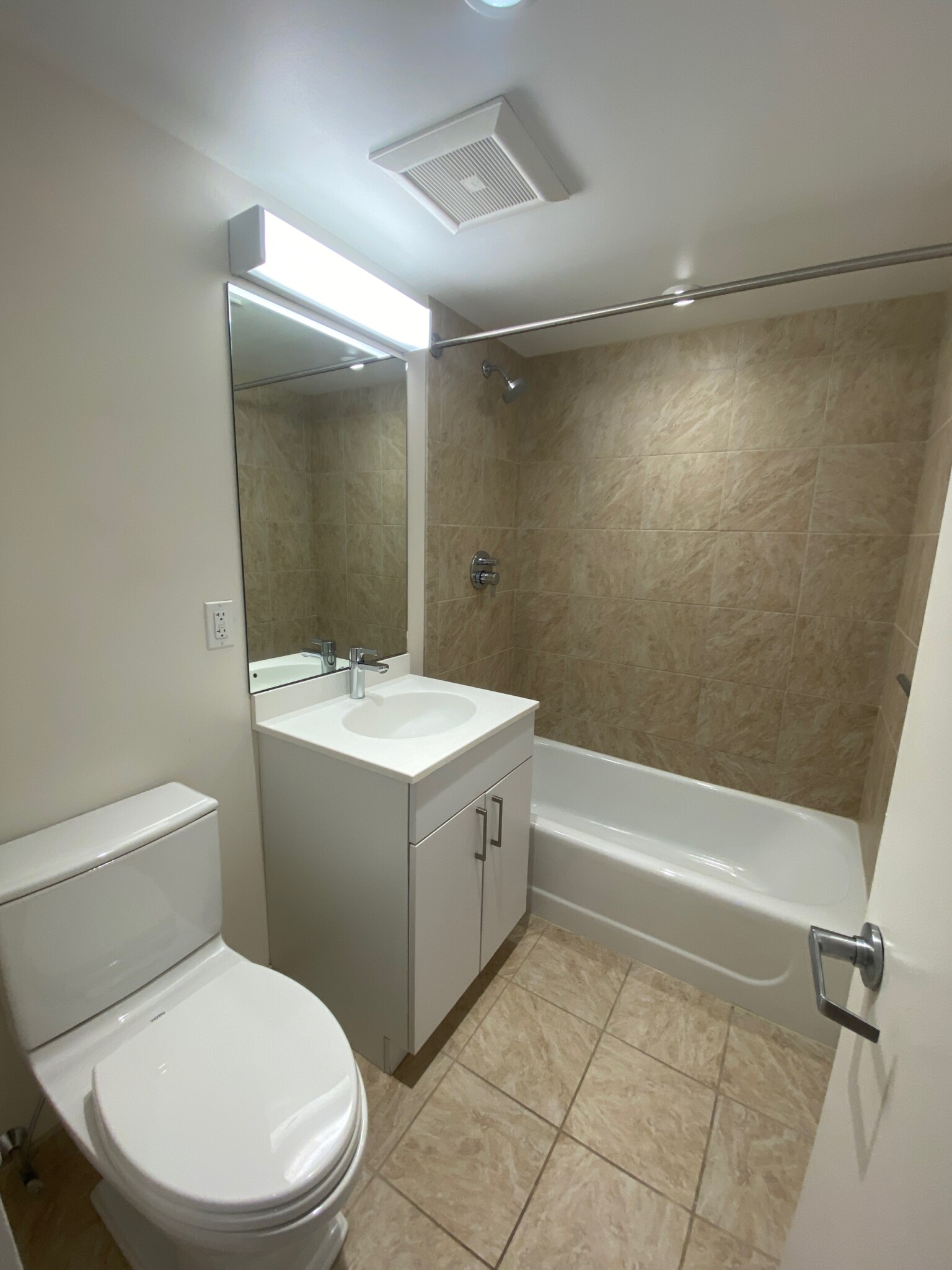 295 Harvard St, Cambridgeport