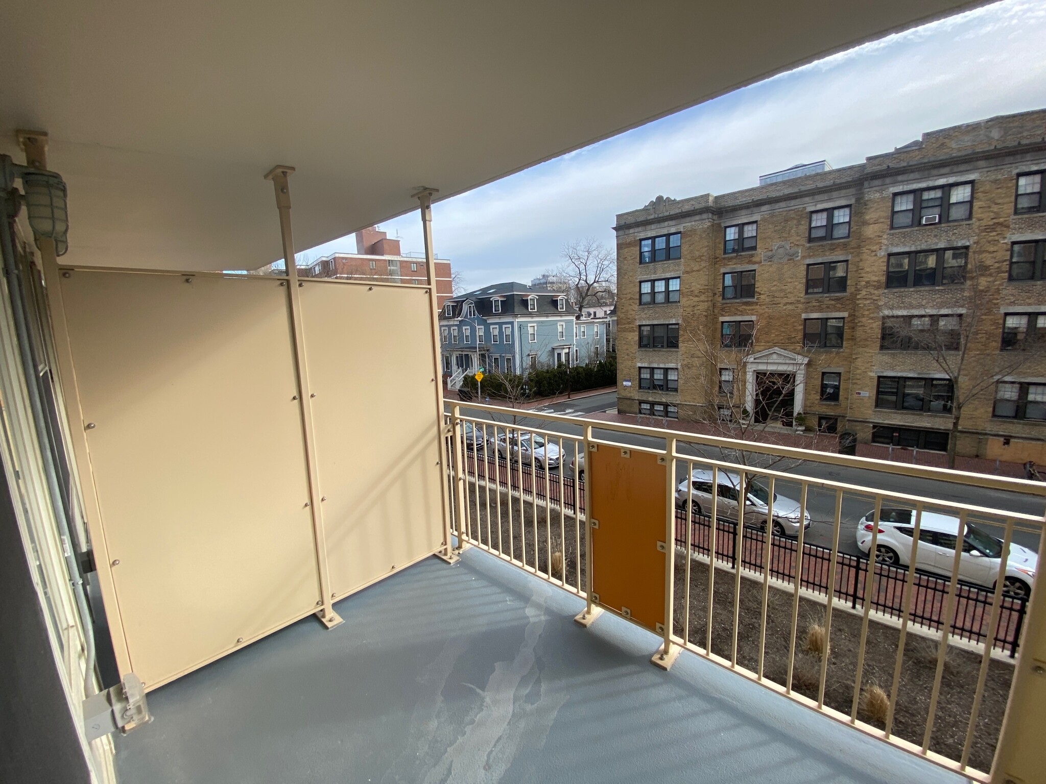 295 Harvard St, Cambridgeport