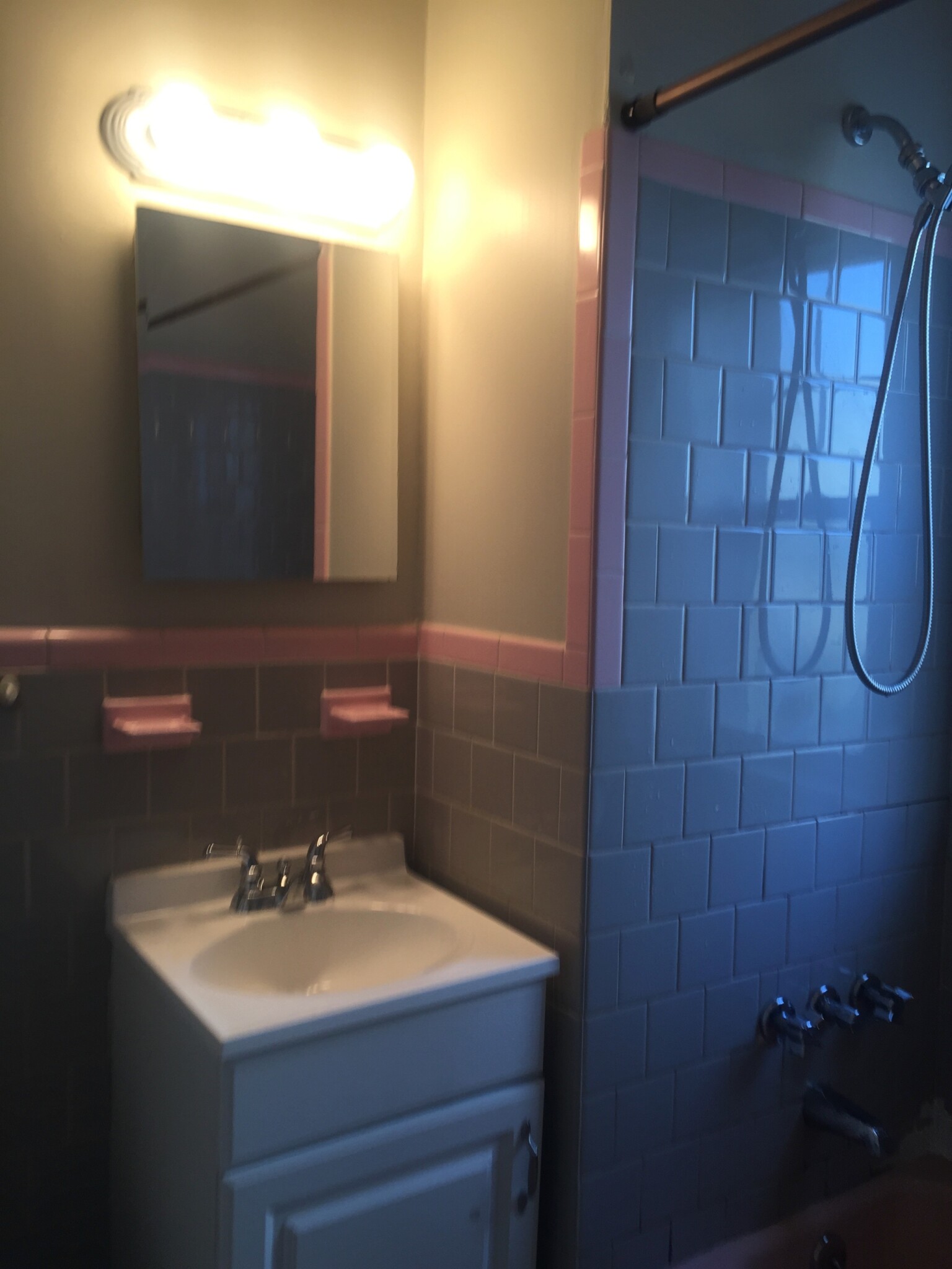 39 Hall Ave, Powder House Square