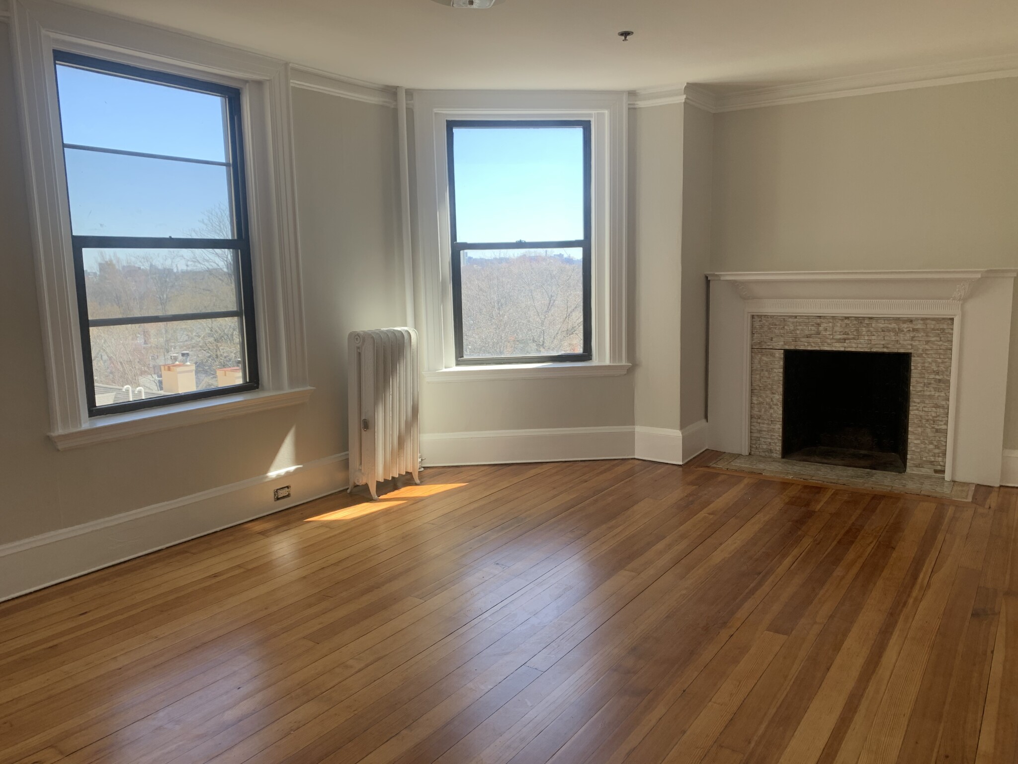 1010 Massachusetts Ave, Central Square