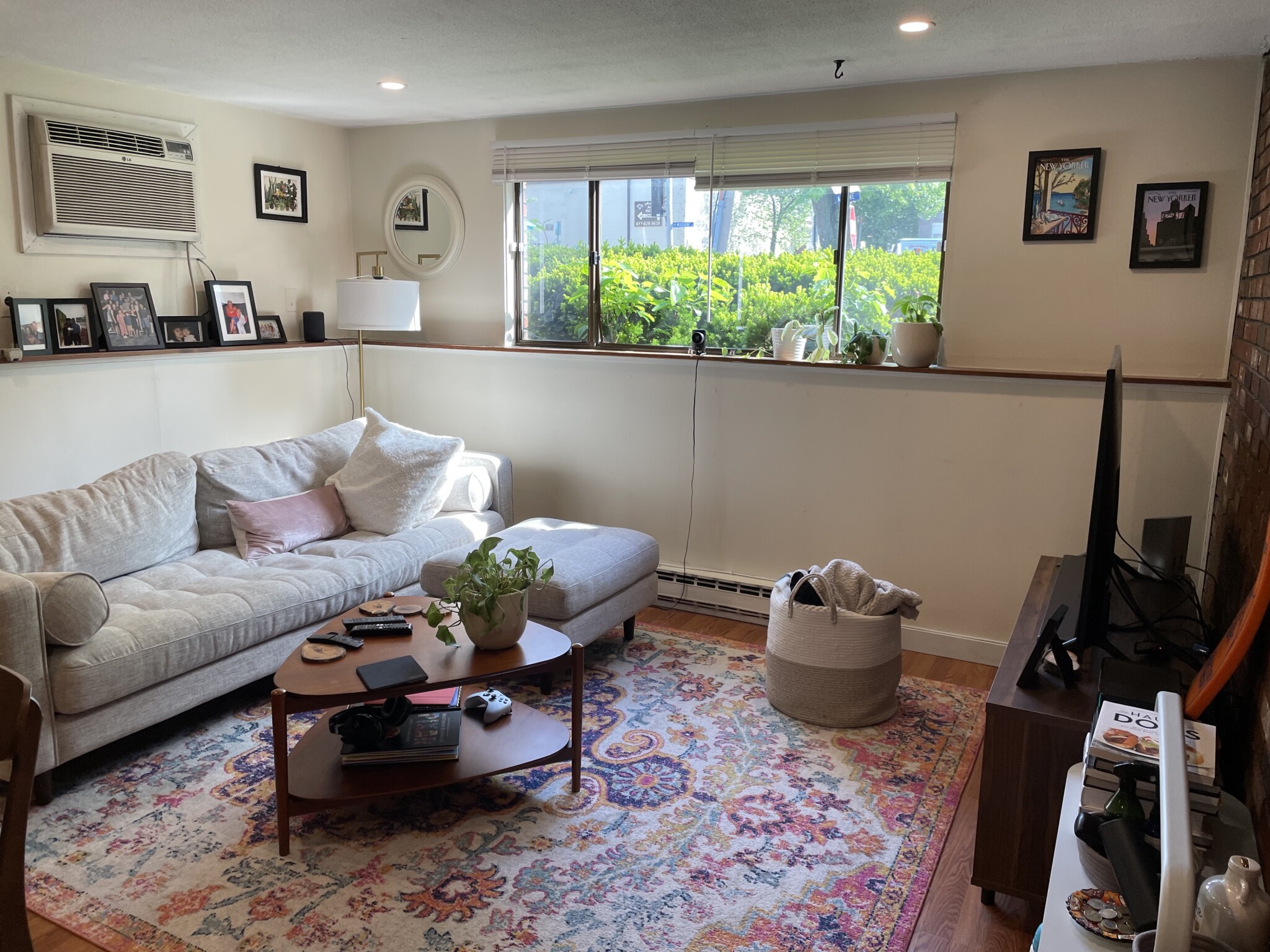 102 Alpine St, Powder House Square