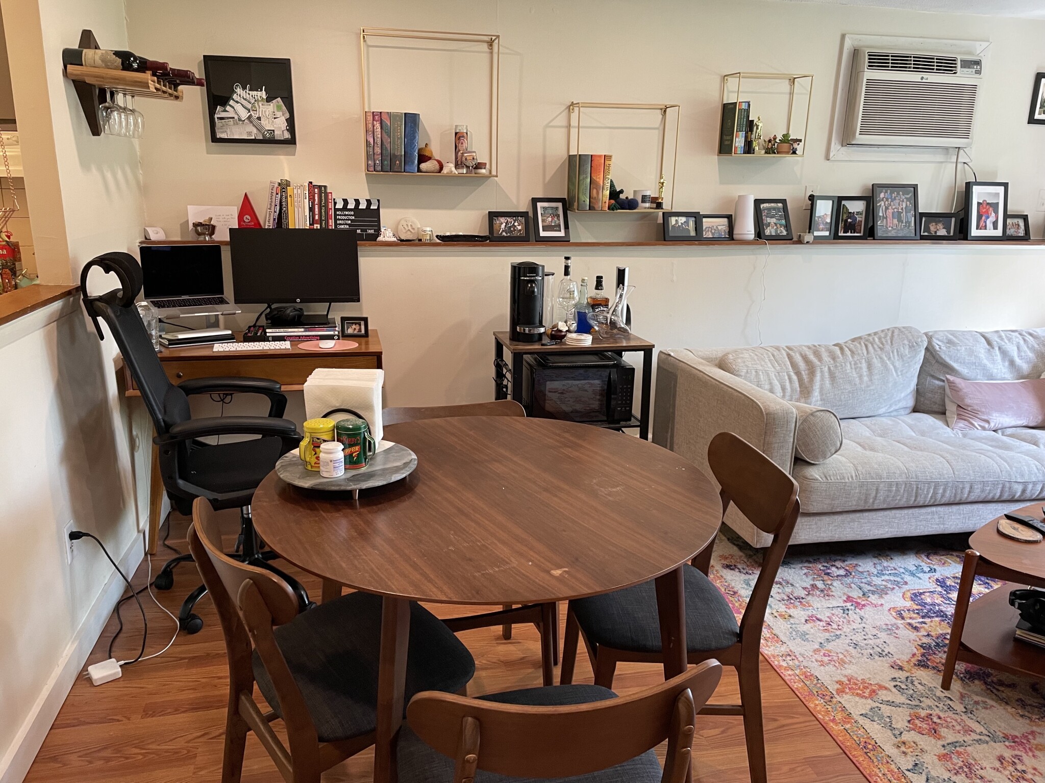 102 Alpine St, Powder House Square