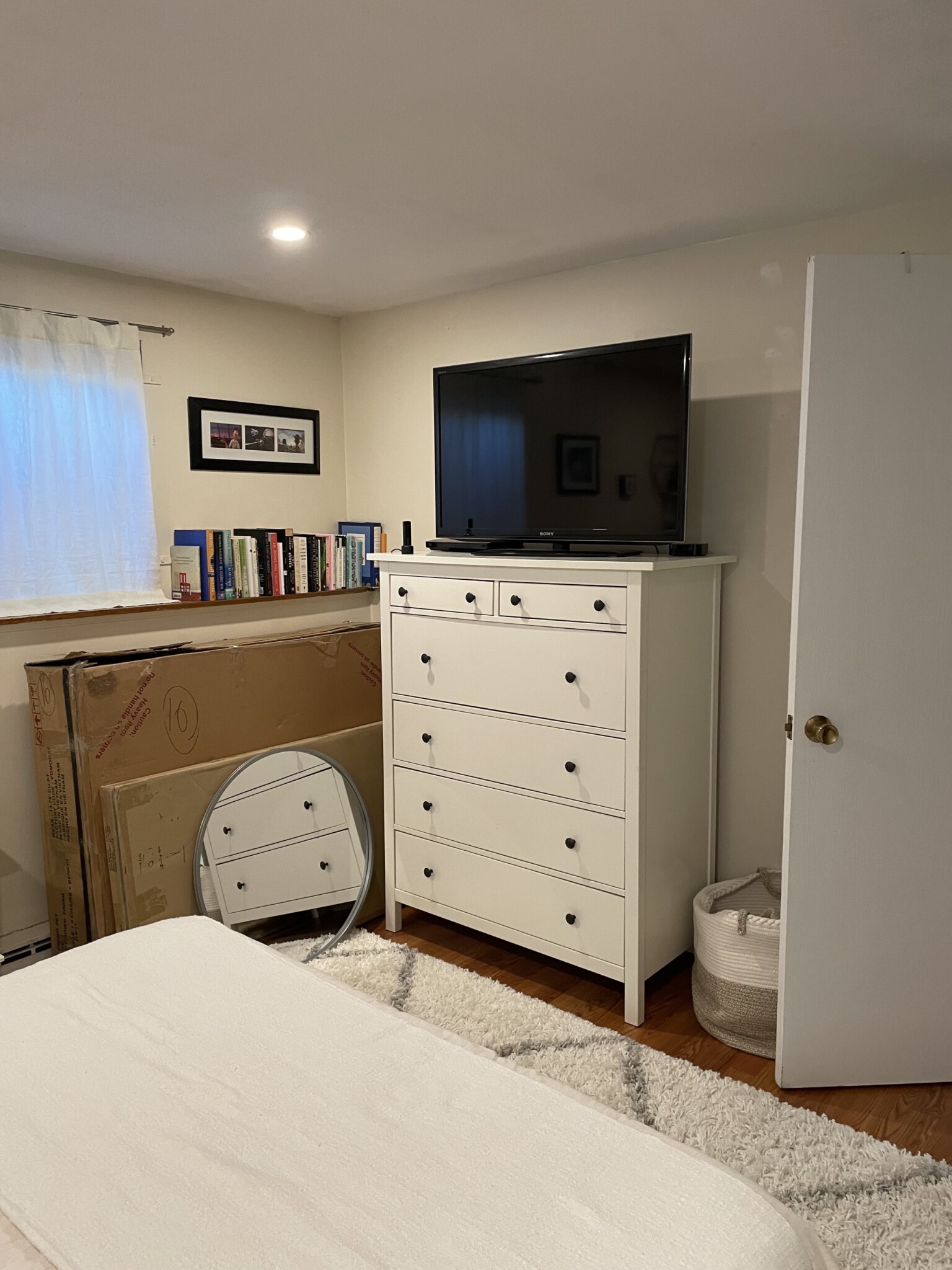 102 Alpine St, Powder House Square