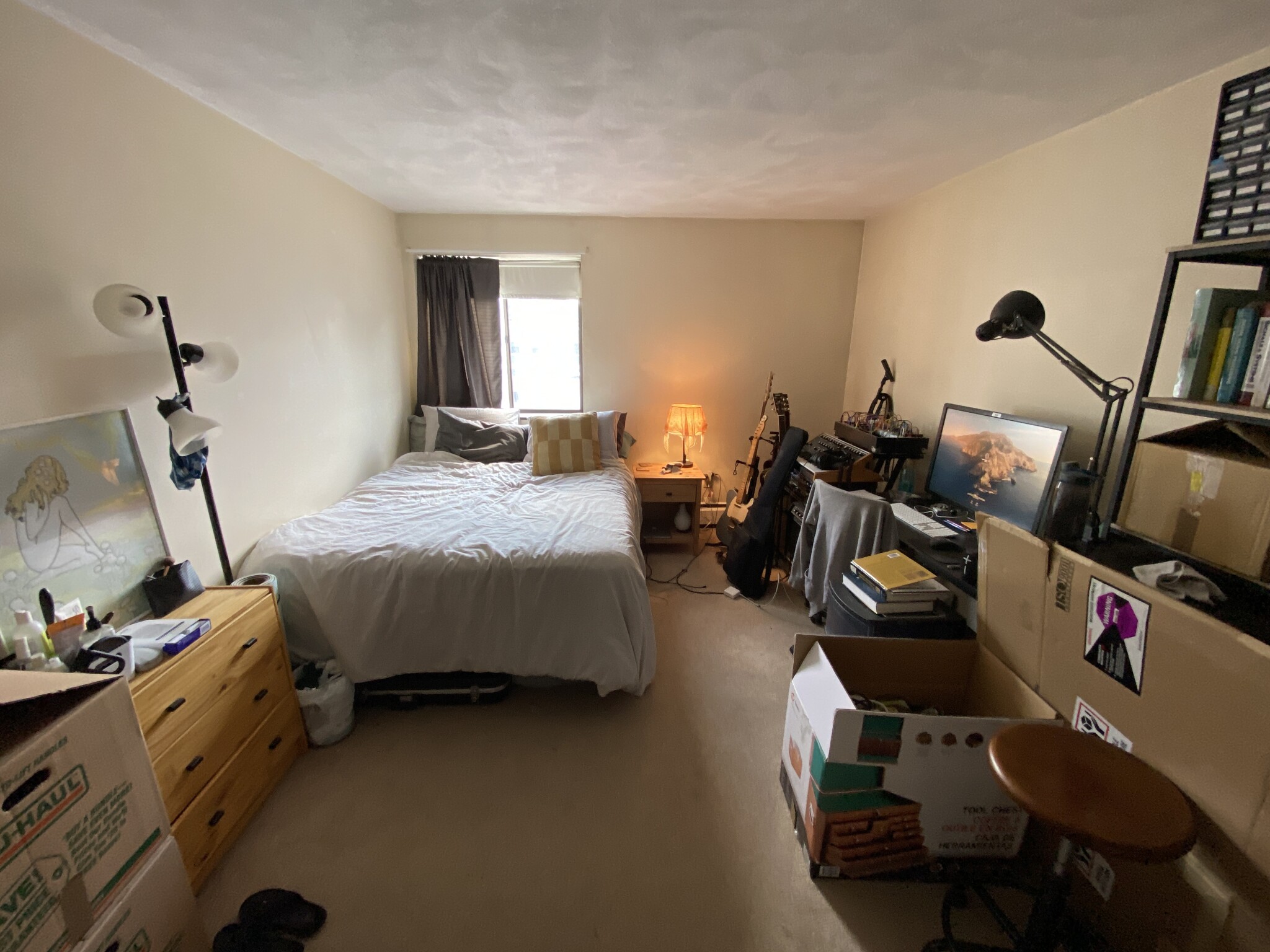 86 Newbury St, Davis Square