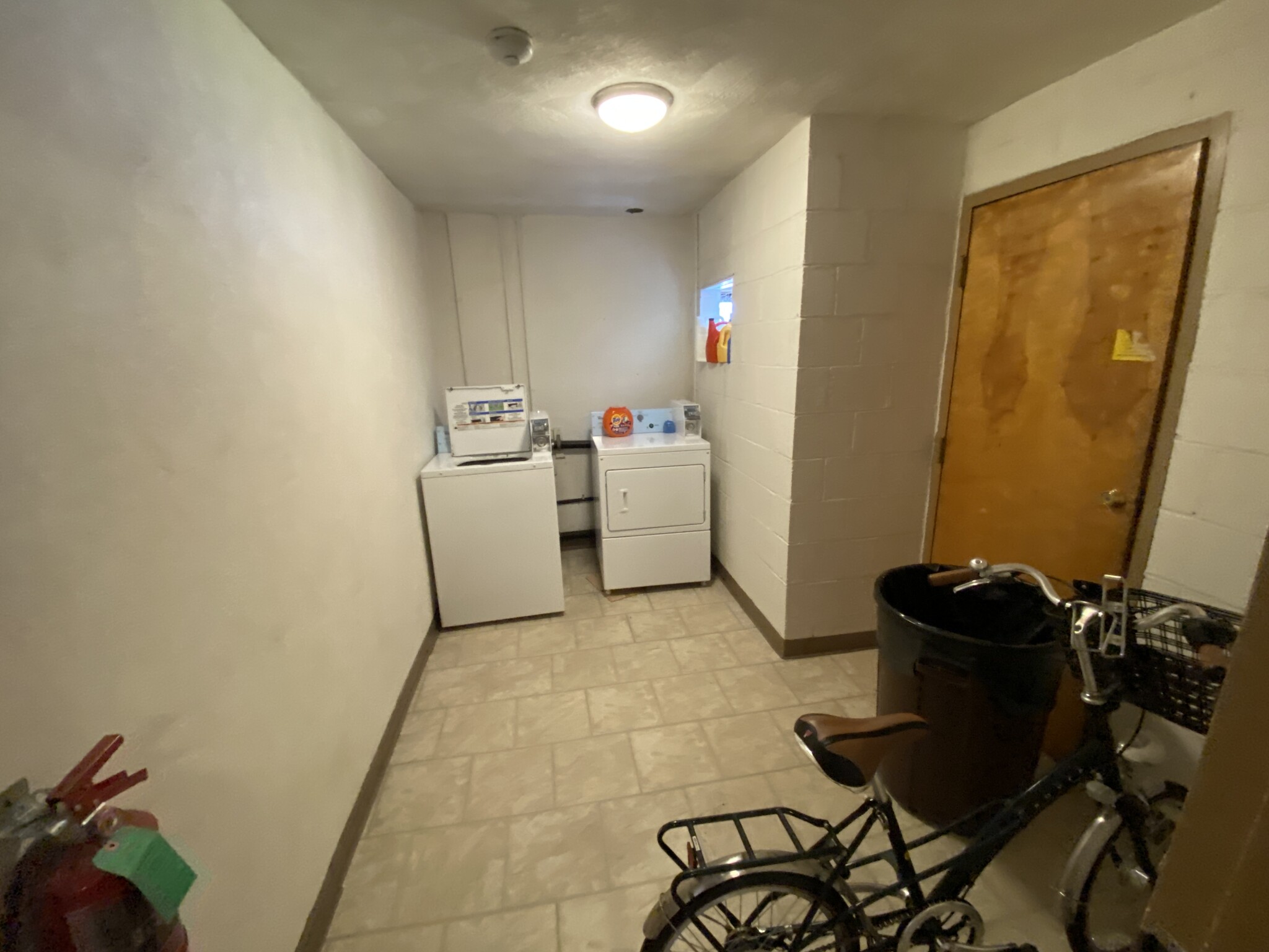 86 Newbury St, Teele Square