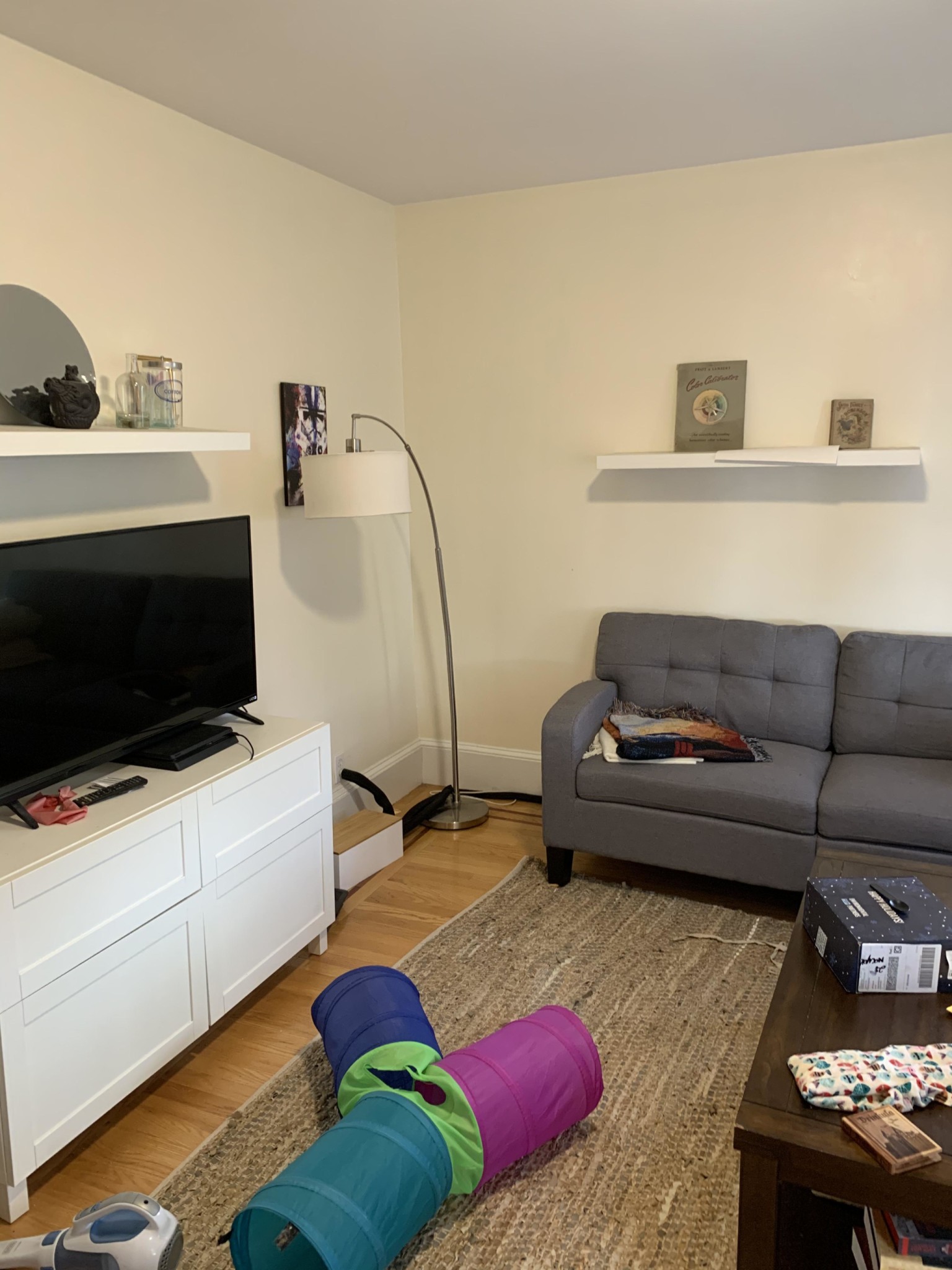 28 Cherry St, Davis Square