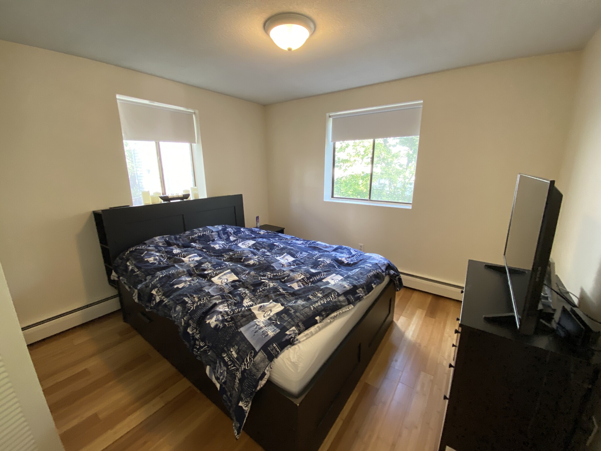 12 Cameron Ave, Teele Square