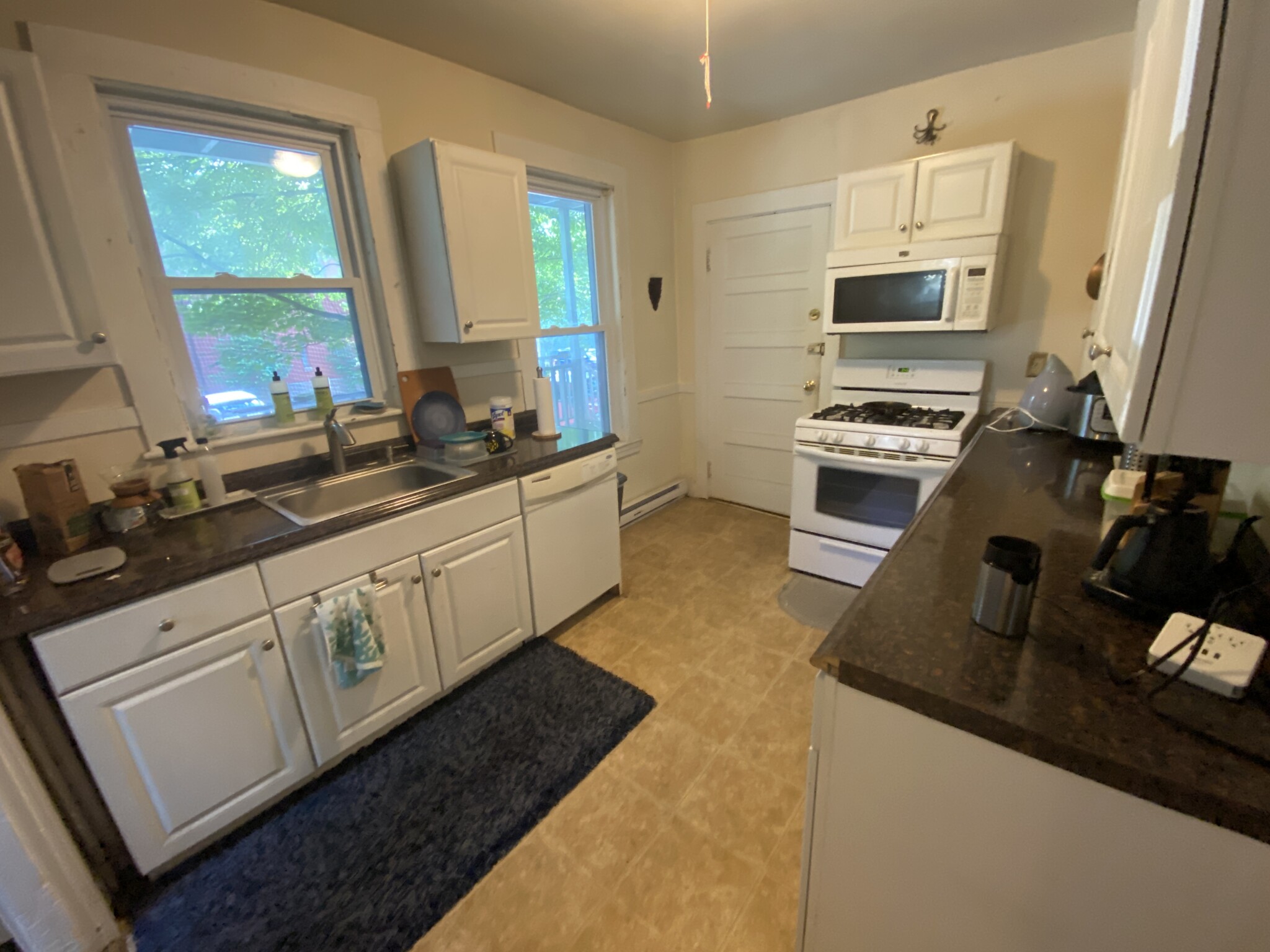 18 Sanborn Ave, Union Square