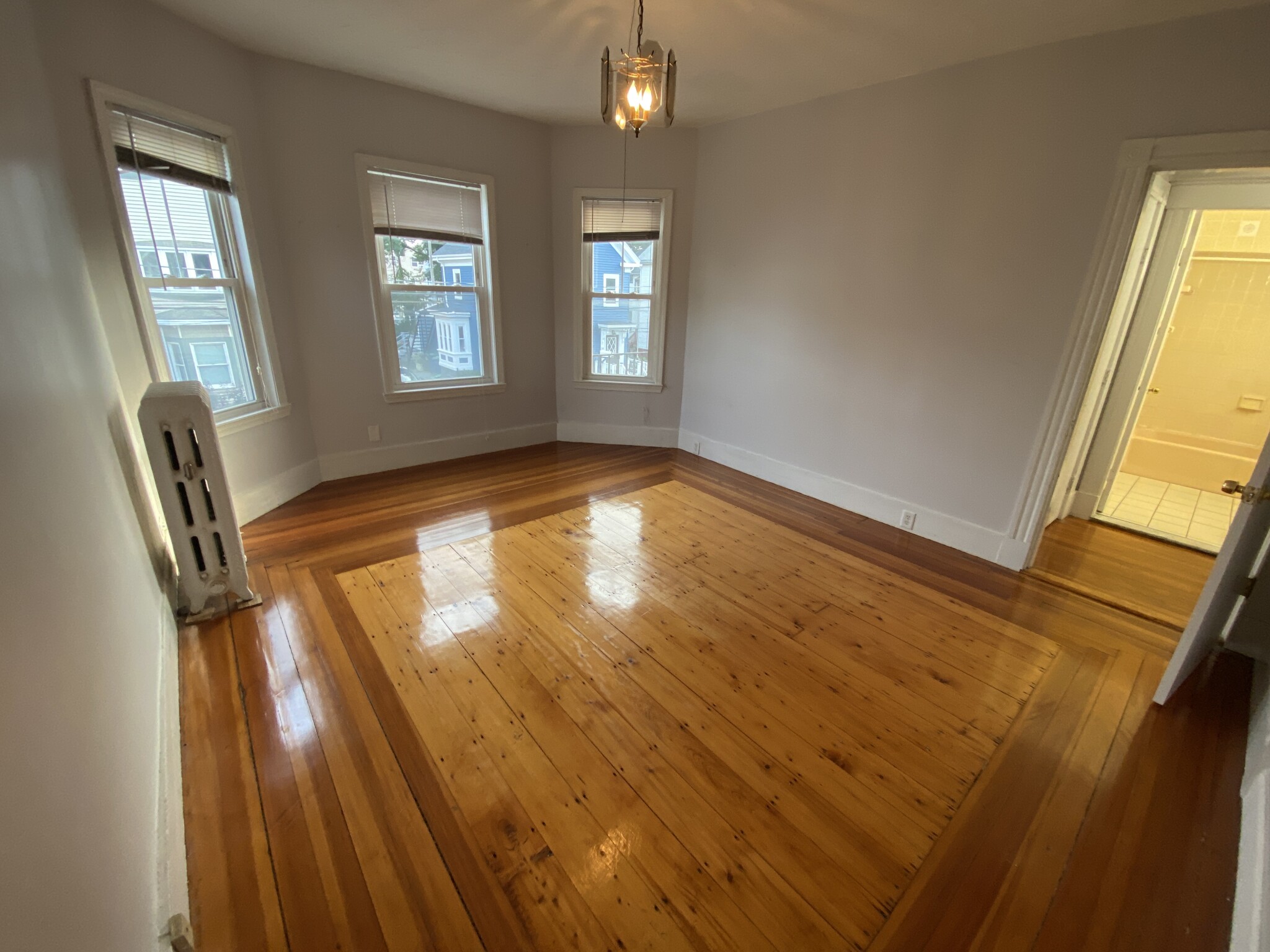 3 bed, 1 bath apartment for rent at 33 Everett Ave Unit 2, East Somerville — photo 16 of 17