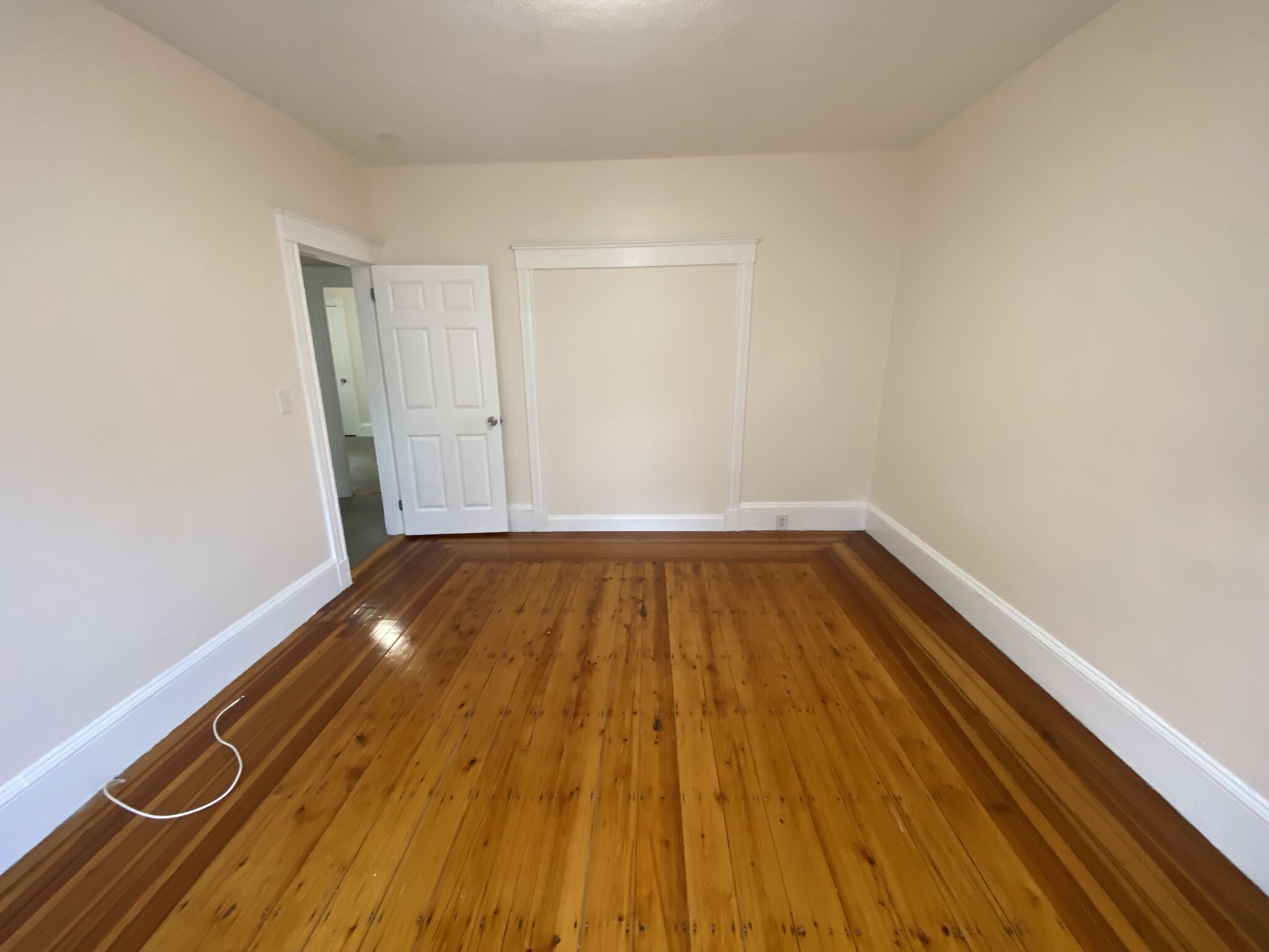 Photos of apartment on Everett Ave.,Somerville MA 