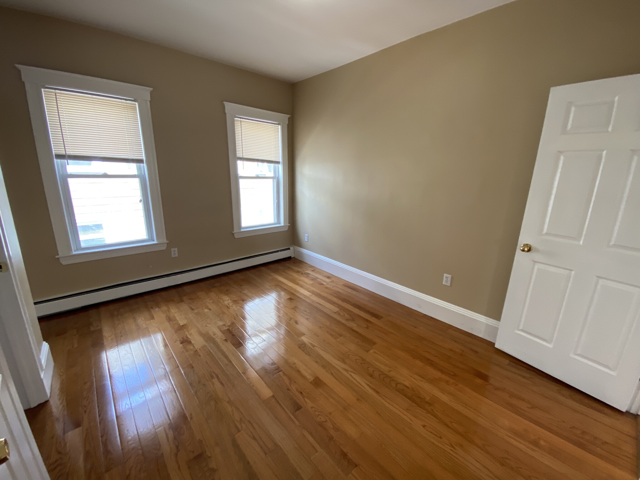 106 Glenwood Rd, Winter Hill