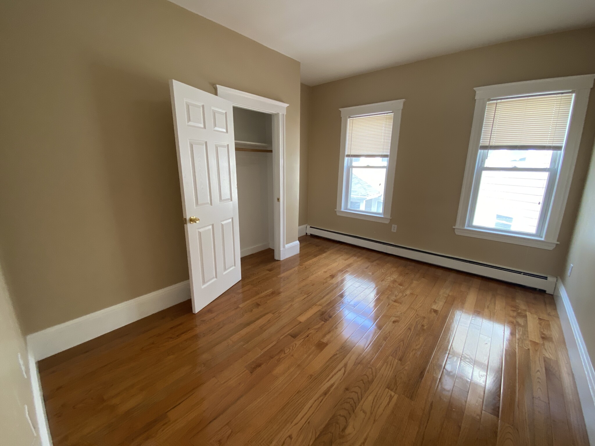 106 Glenwood Rd, Winter Hill