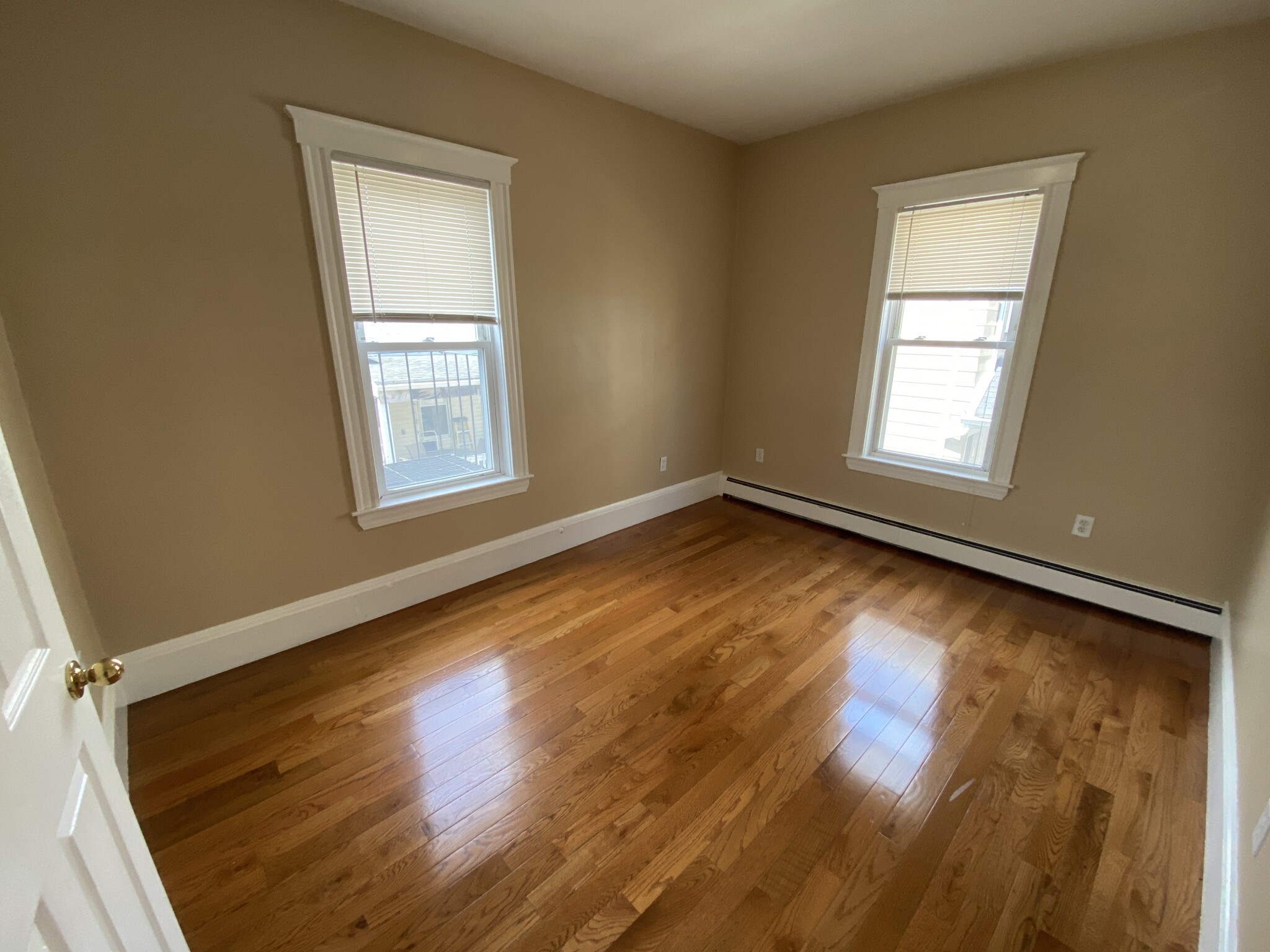 106 Glenwood Rd, Winter Hill