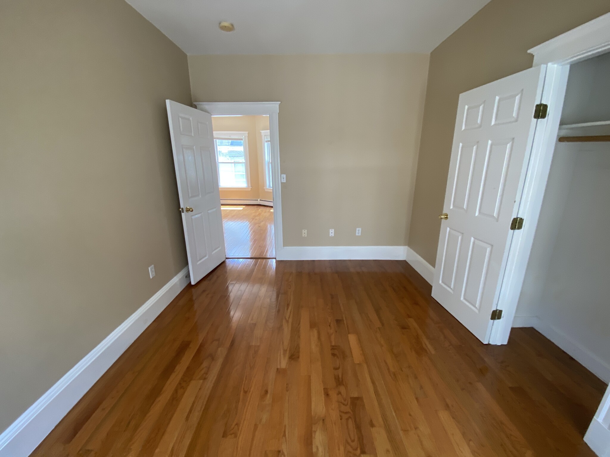 106 Glenwood Rd, Winter Hill