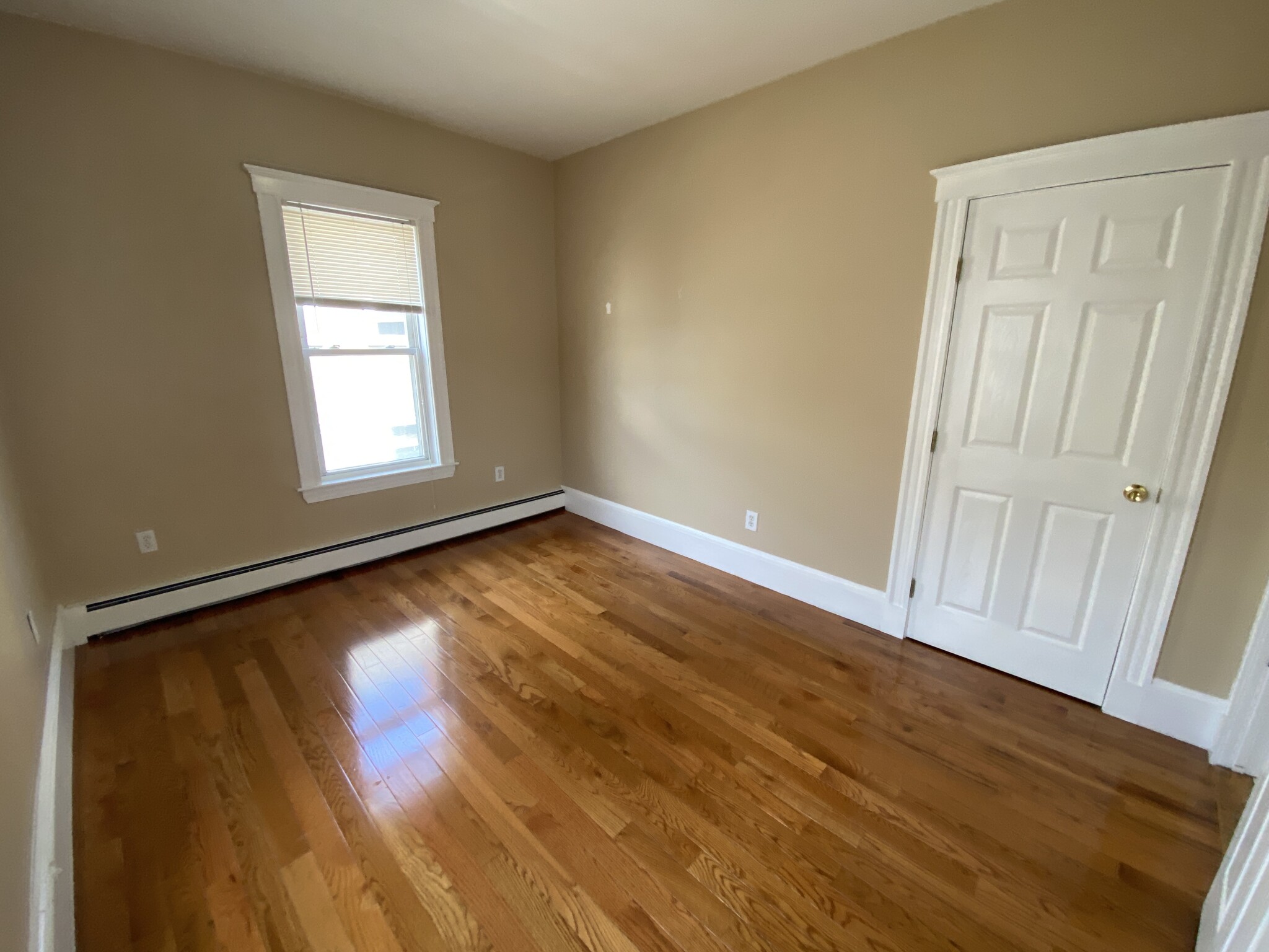 106 Glenwood Rd, Winter Hill