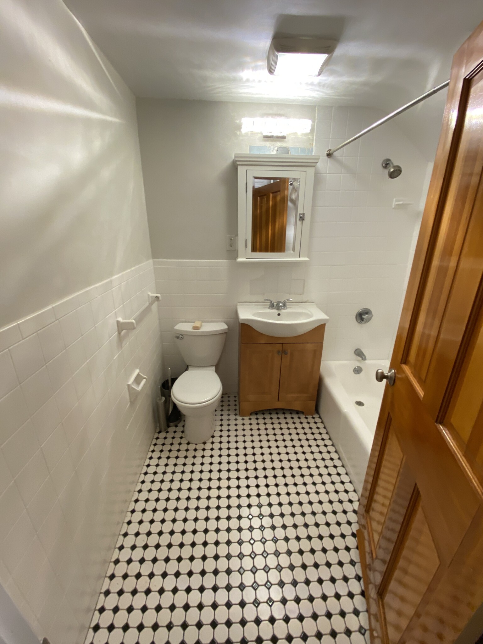 14 Yarmouth St, Back Bay