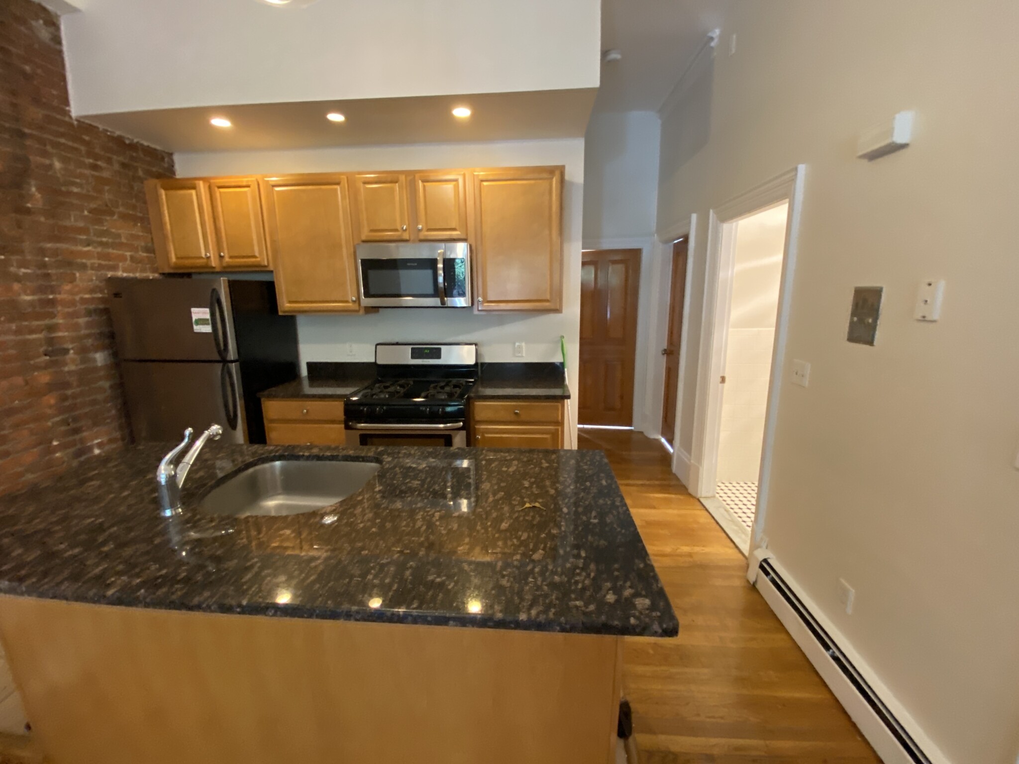 14 Yarmouth St, Back Bay