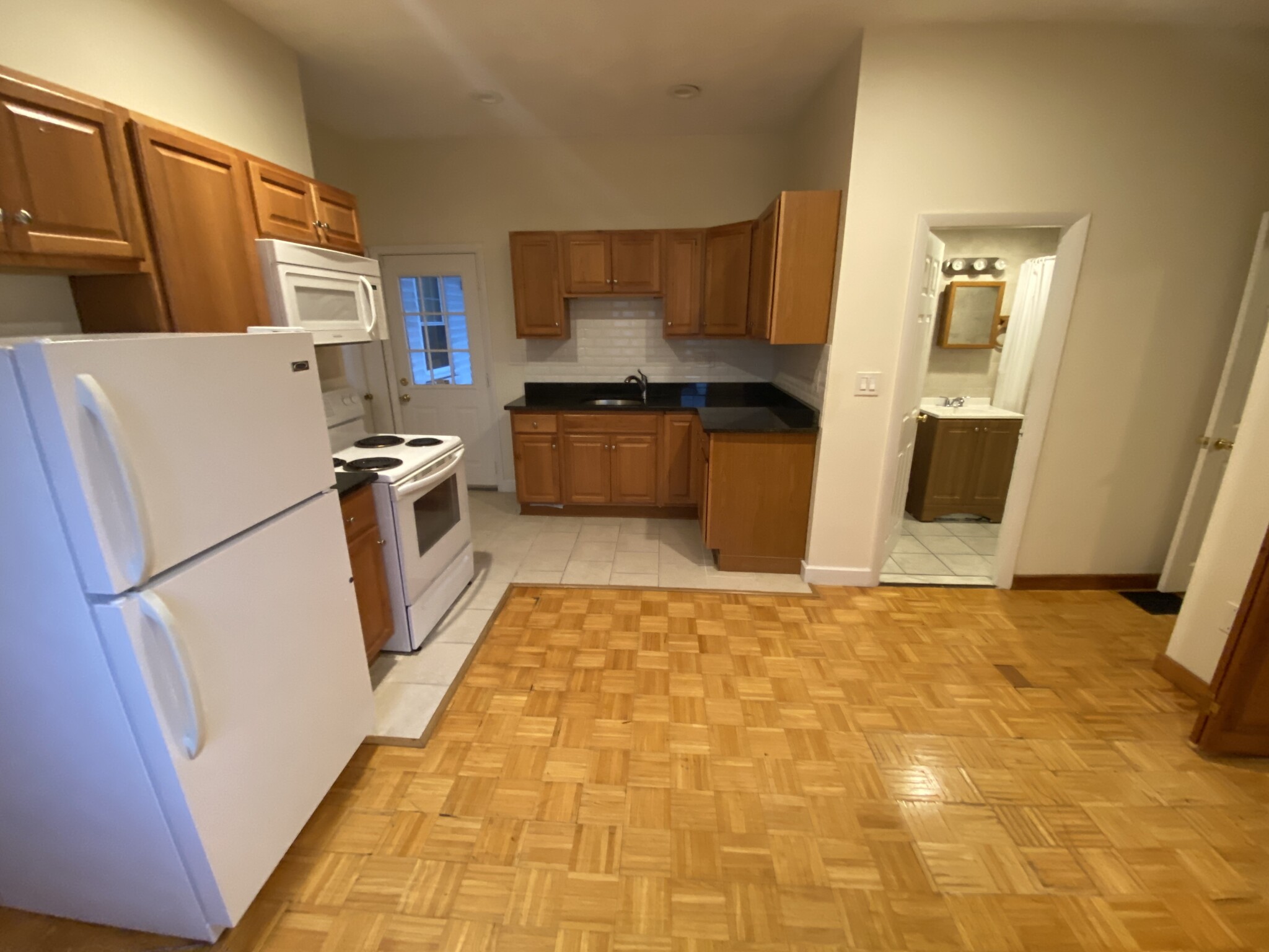 55 Bonair St, East Somerville