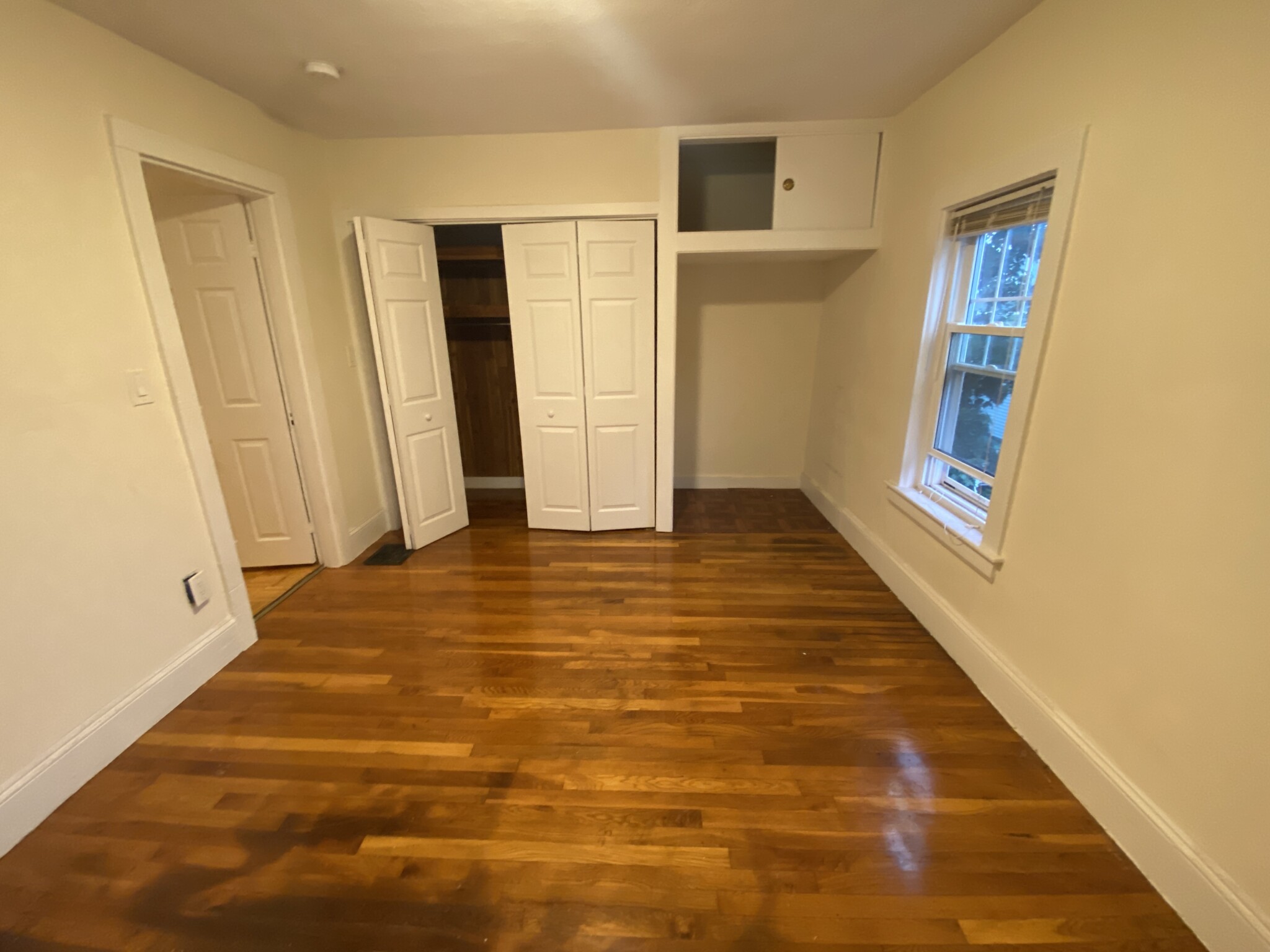 55 Bonair St, East Somerville