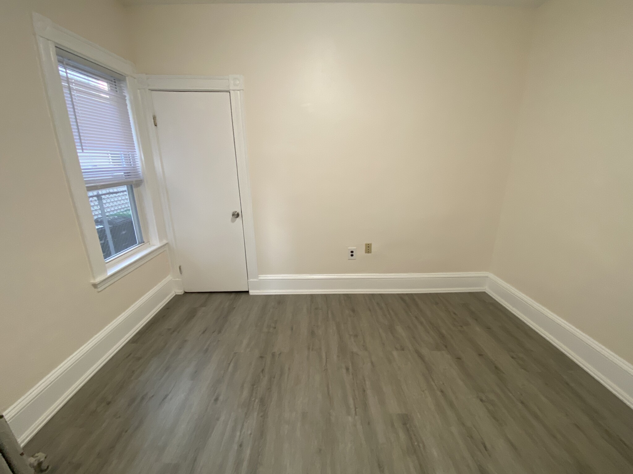 Photos of apartment on Everett Ave.,Somerville MA 