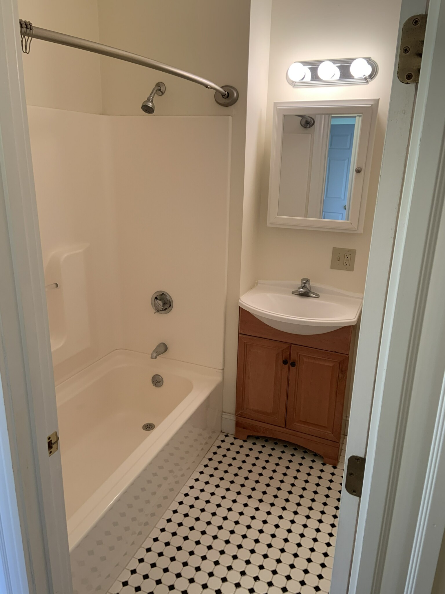 34 Chatham St, Mid-Cambridge