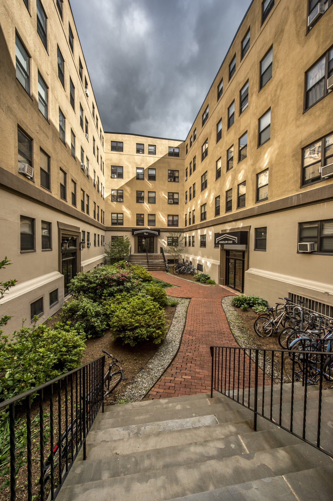 1200 Massachusetts Ave, Harvard Square