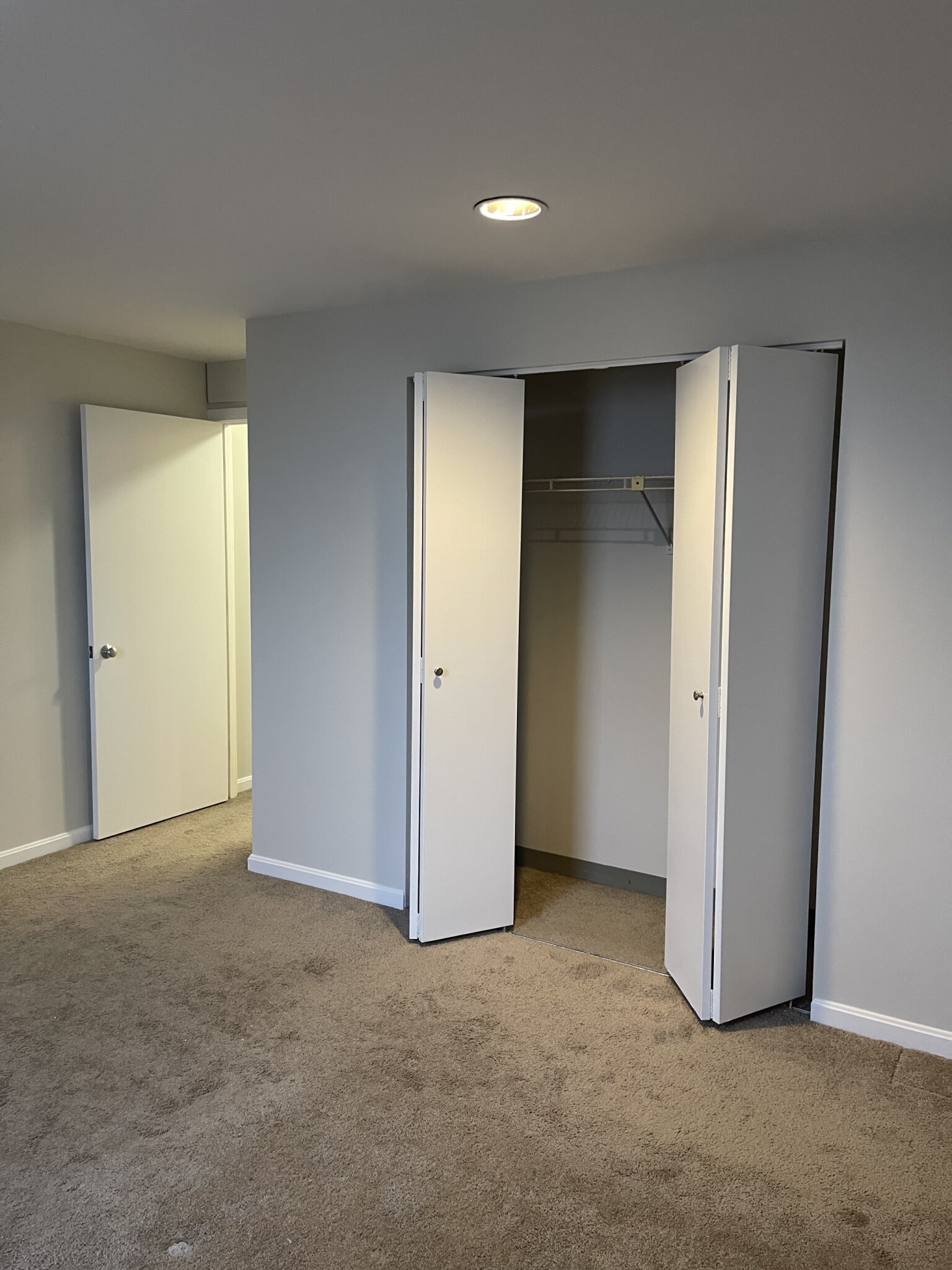 218 Thorndike St, East Cambridge