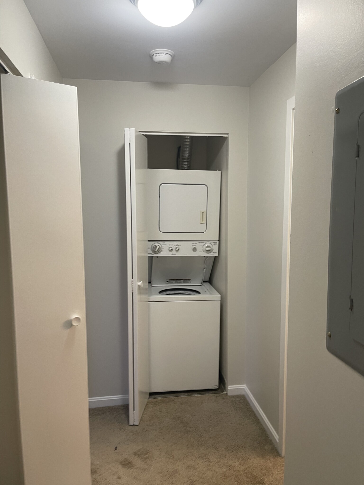 218 Thorndike St, East Cambridge