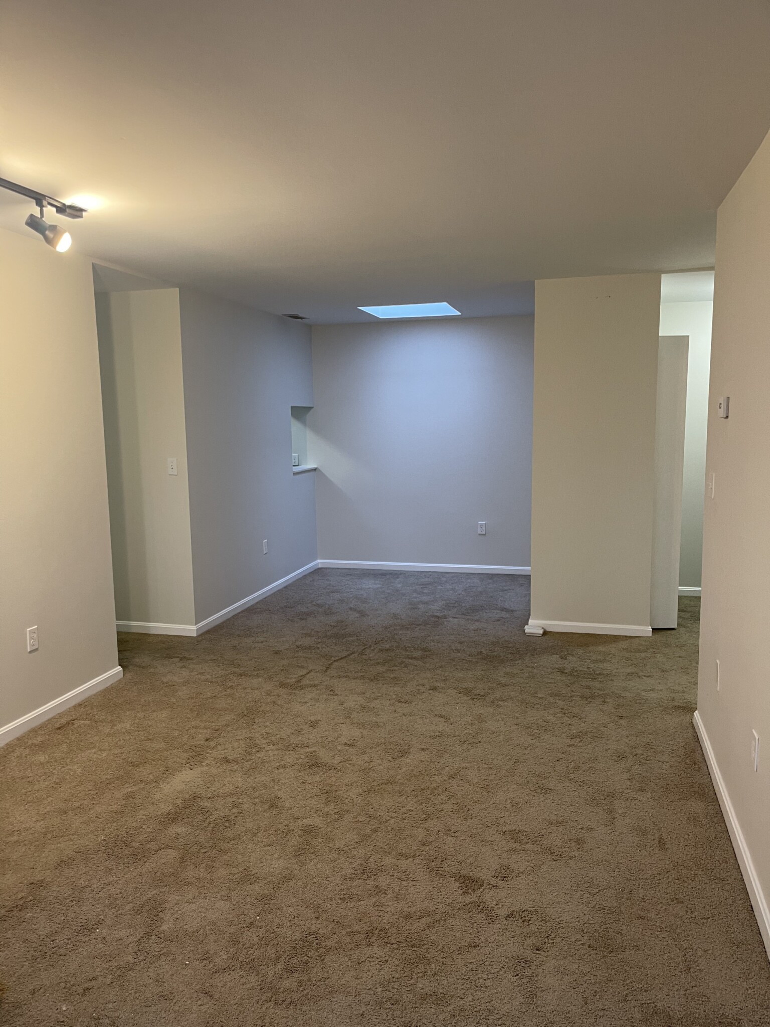 218 Thorndike St, East Cambridge