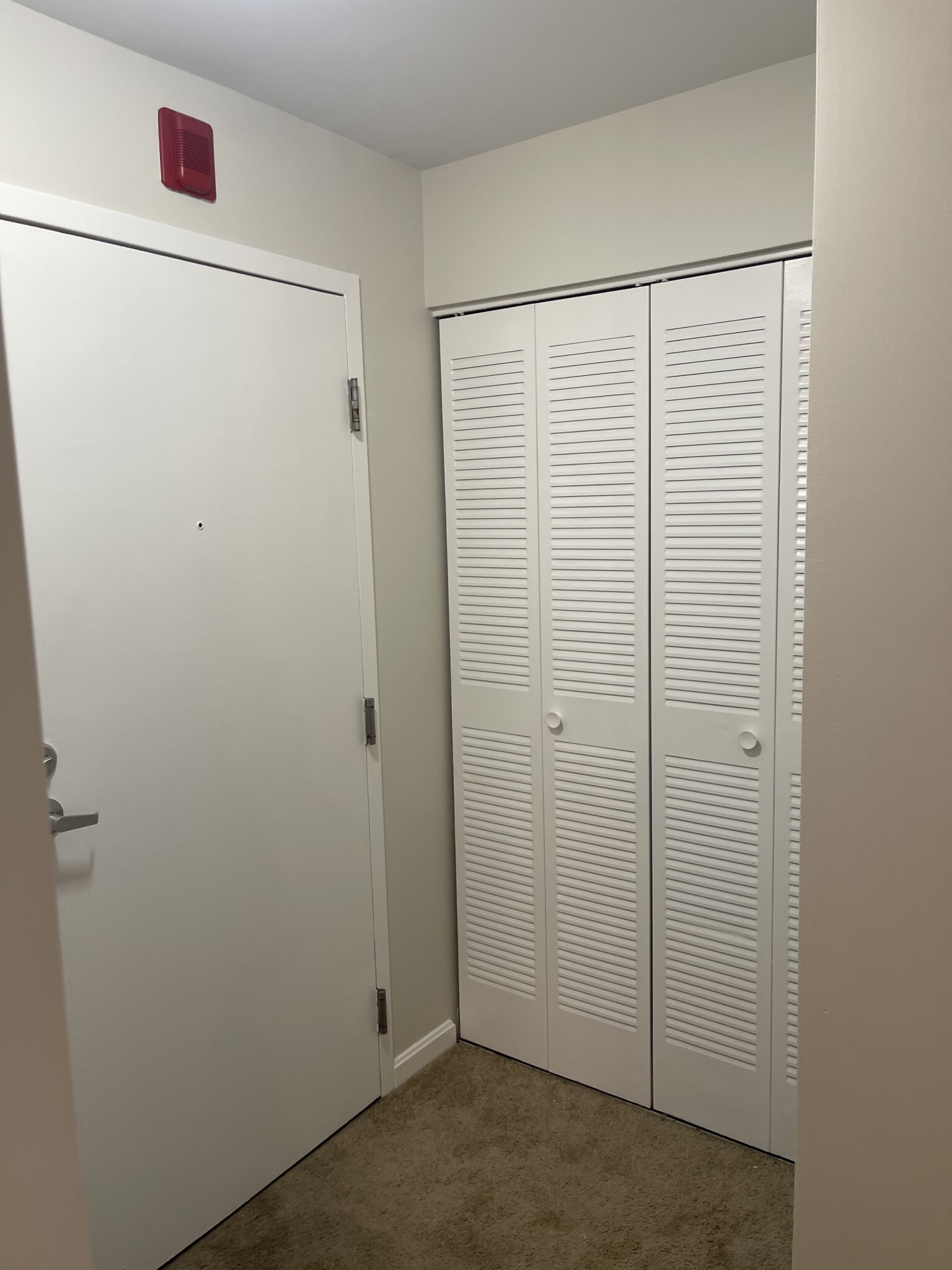 218 Thorndike St, East Cambridge