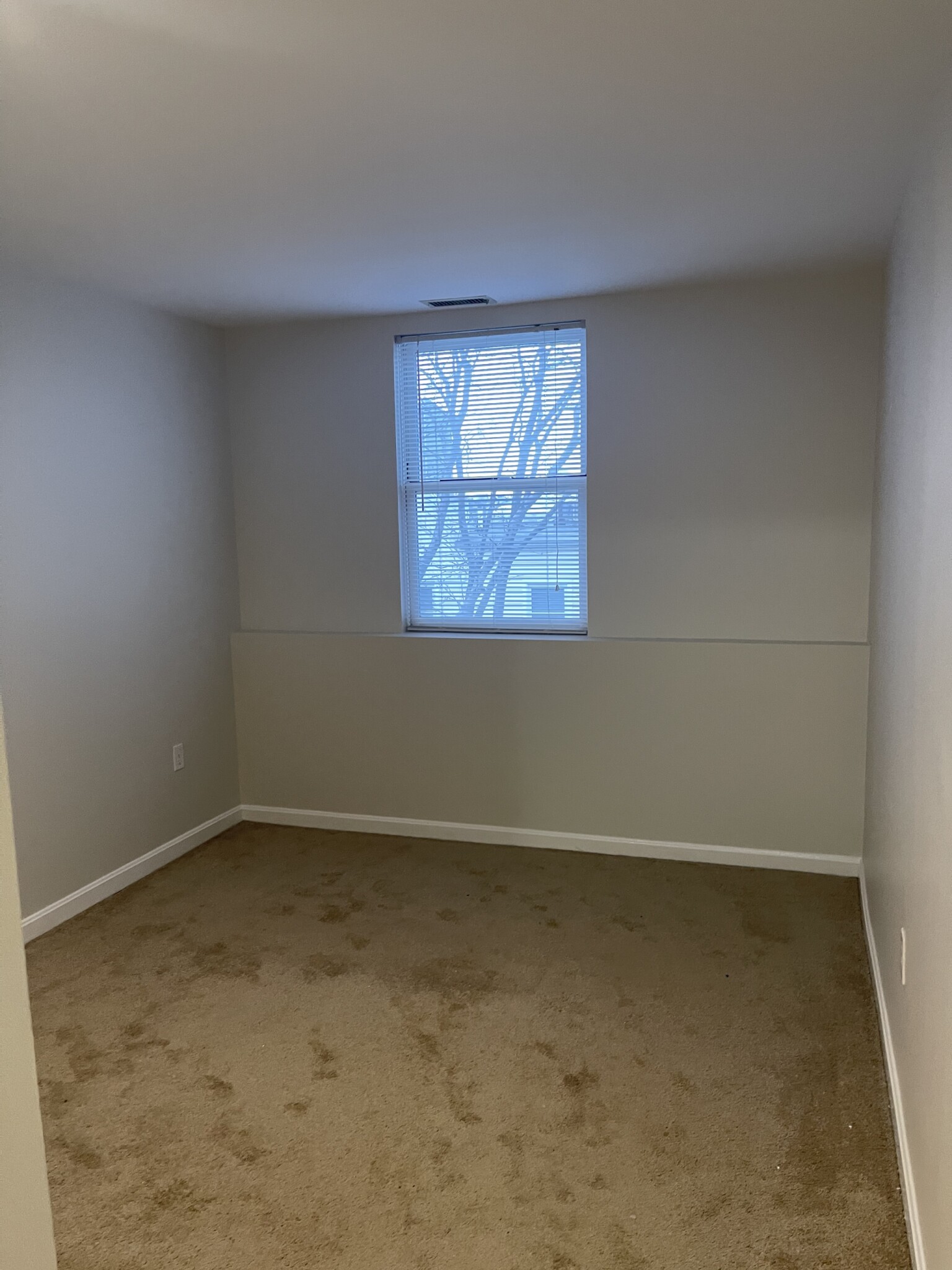 218 Thorndike St, East Cambridge