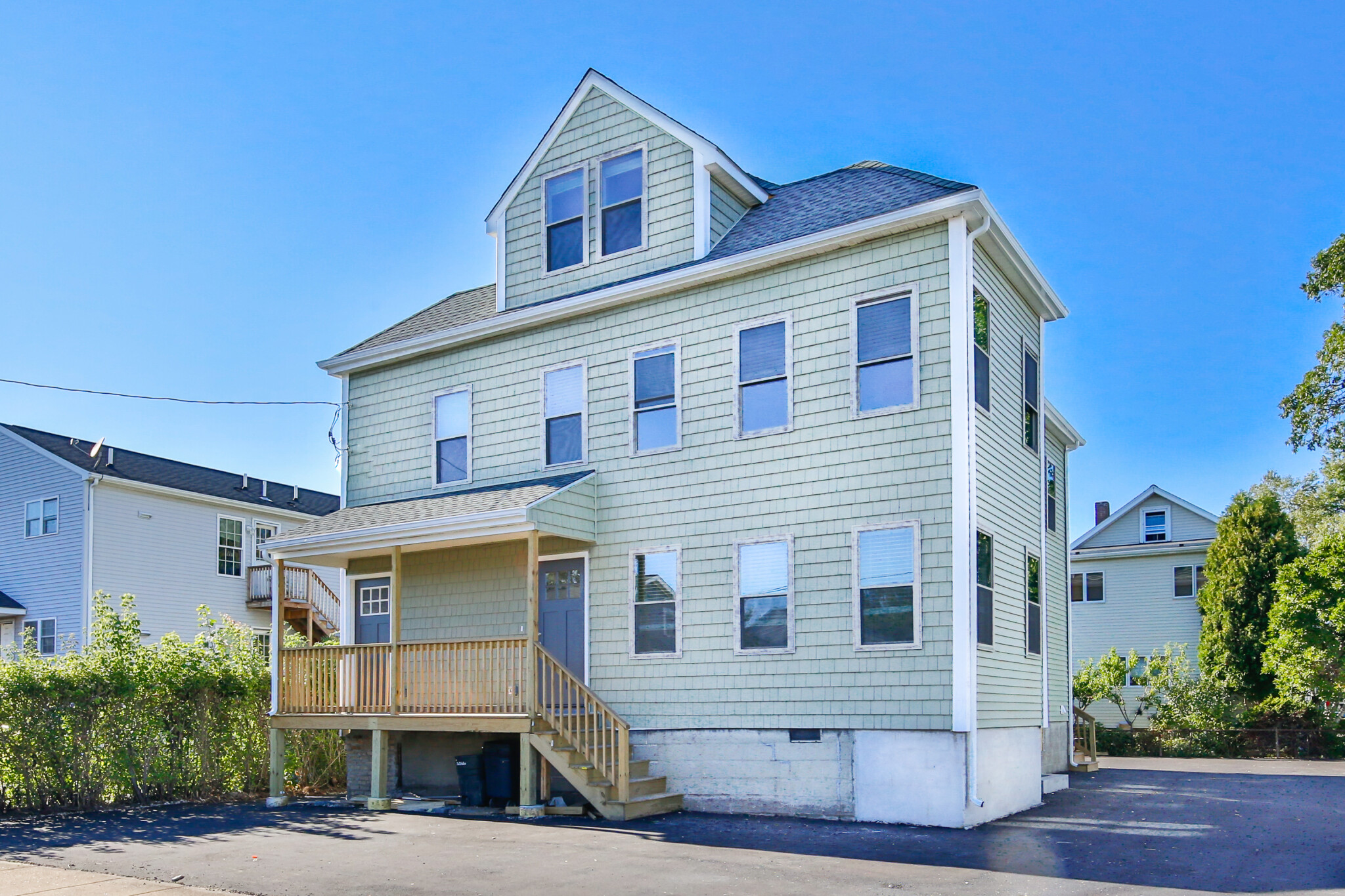 39 Harvard St, South Medford