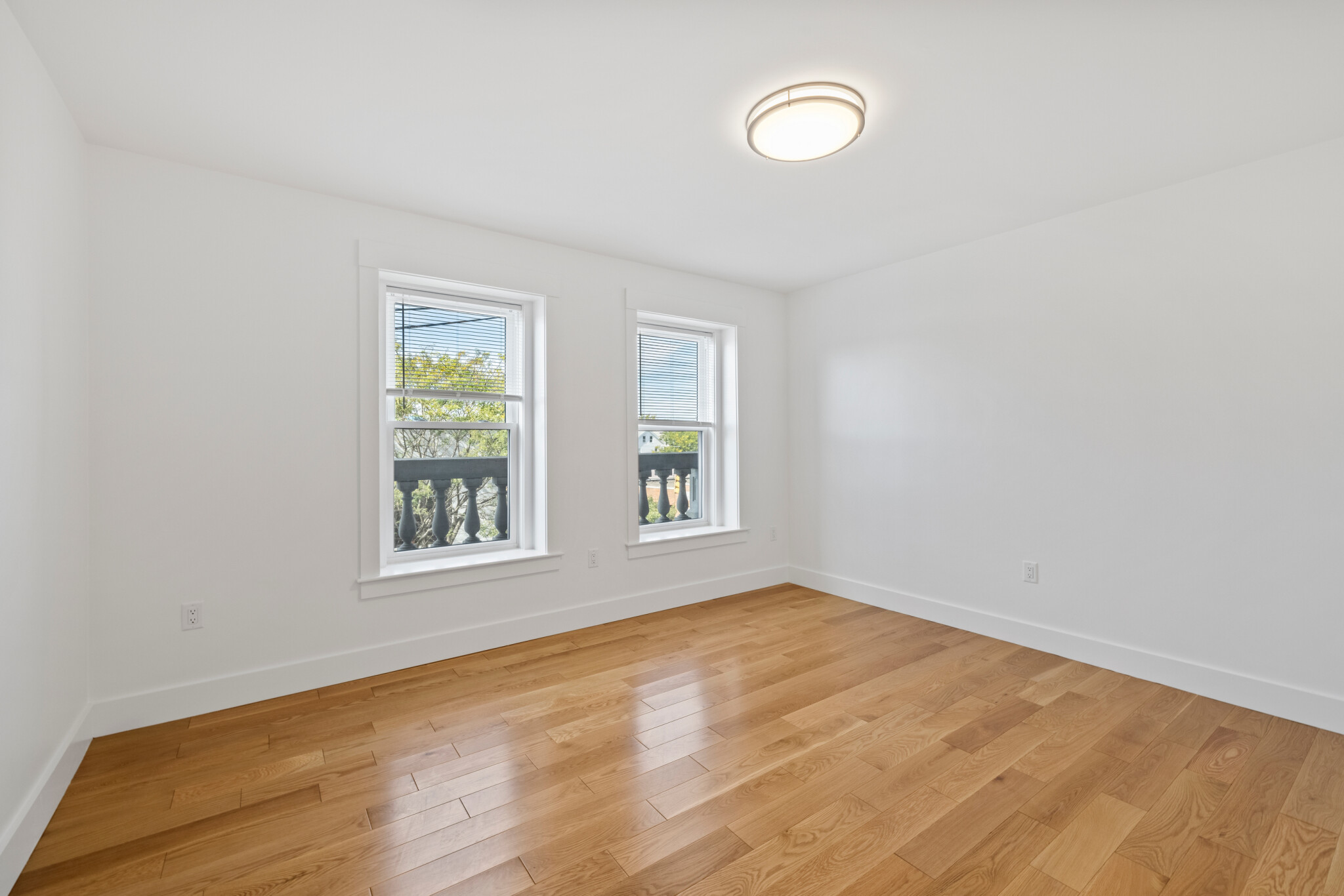 406 Columbia St, Wellington-Harrington