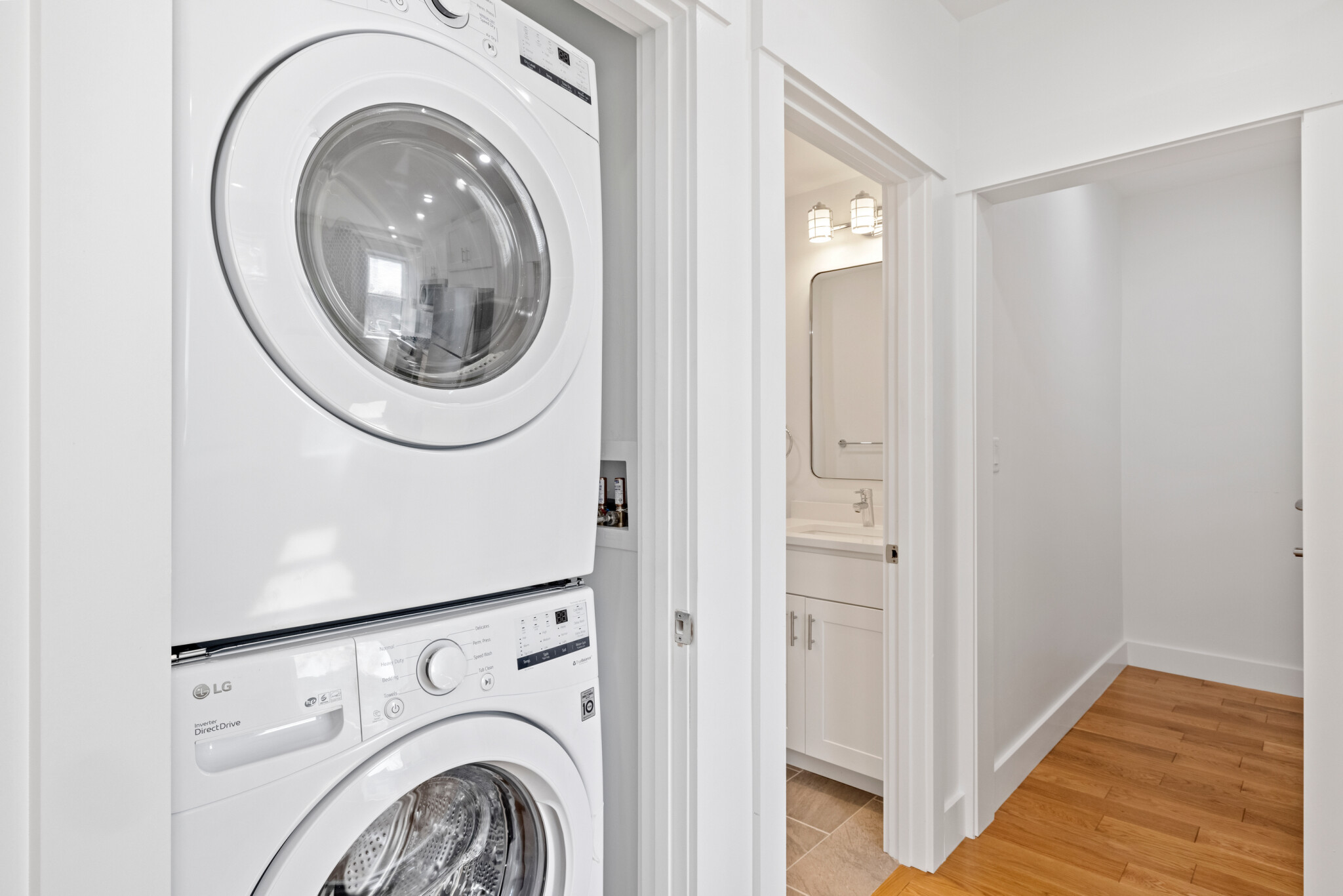 406 Columbia St, Wellington-Harrington