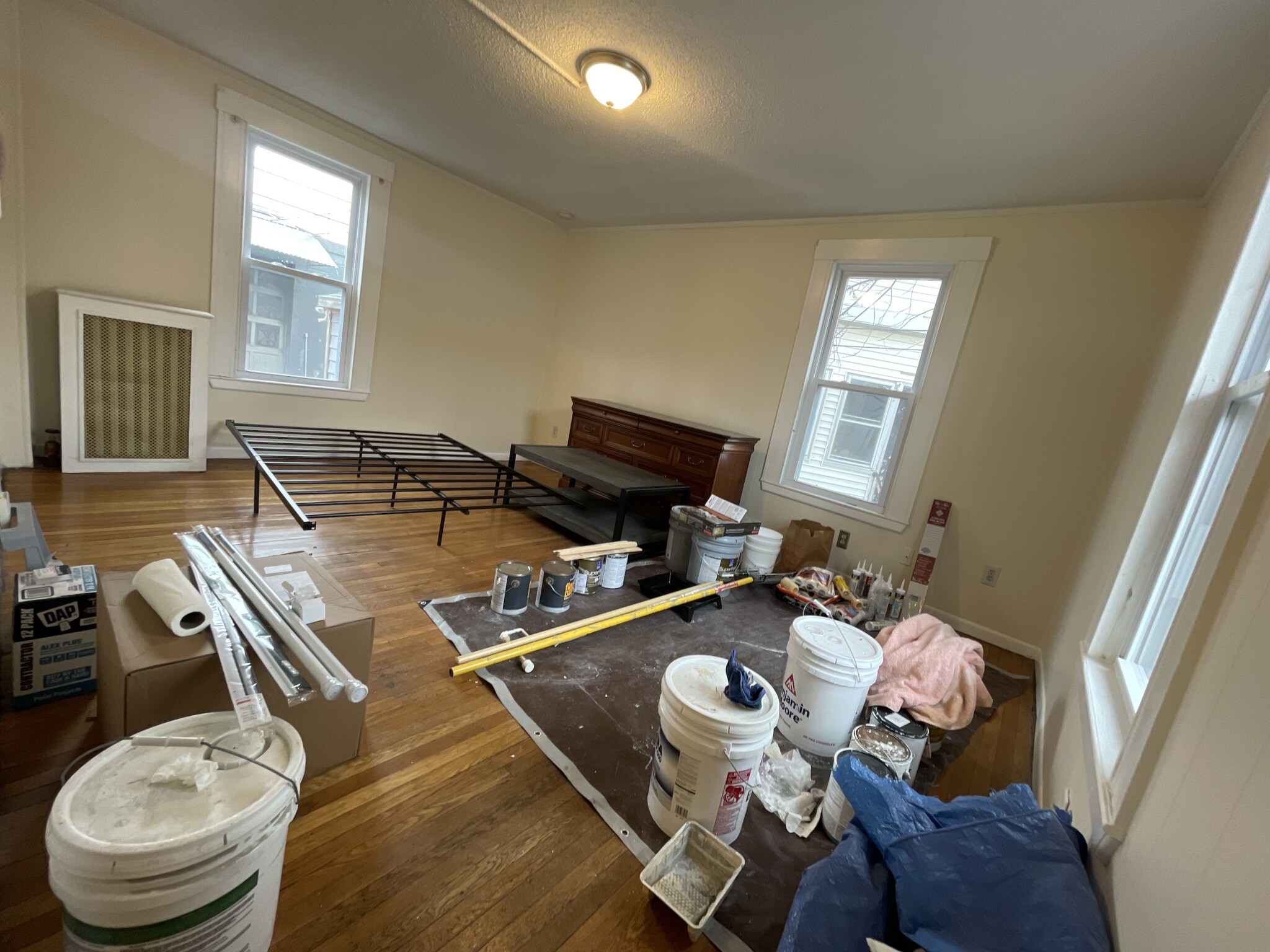 543 Broadway, Magoun Square