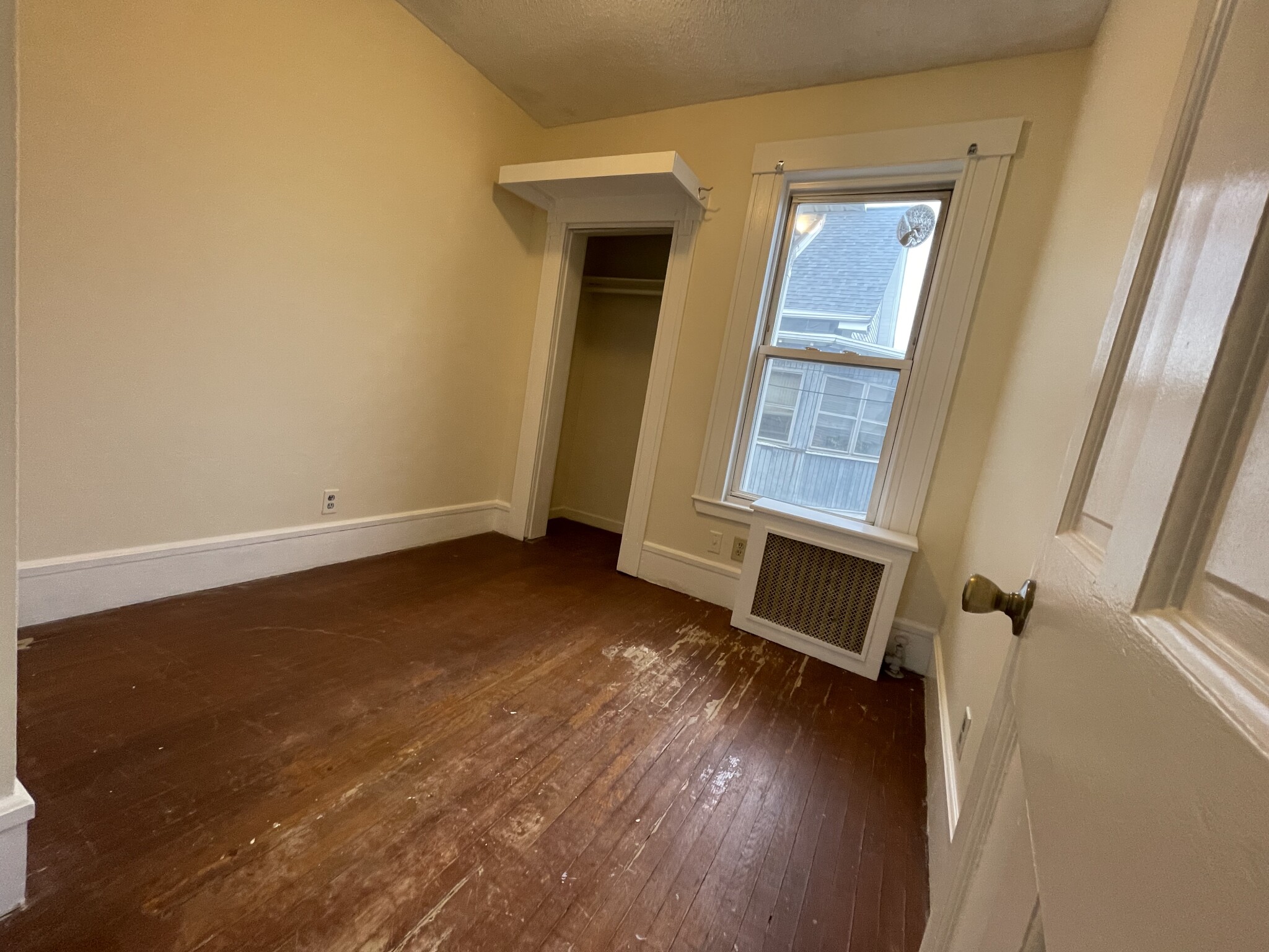 543 Broadway, Magoun Square