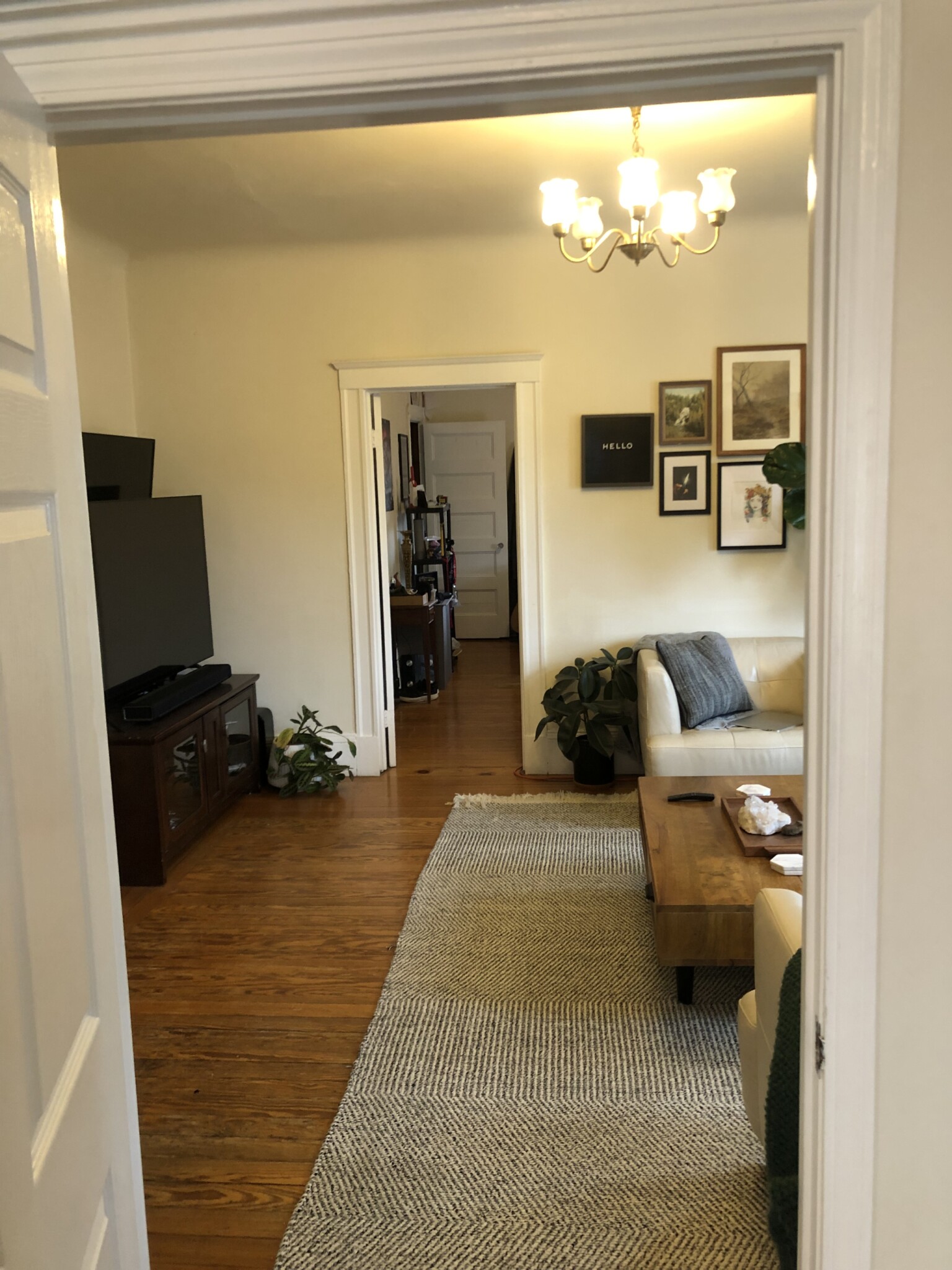 147 Willow Ave, Davis Square