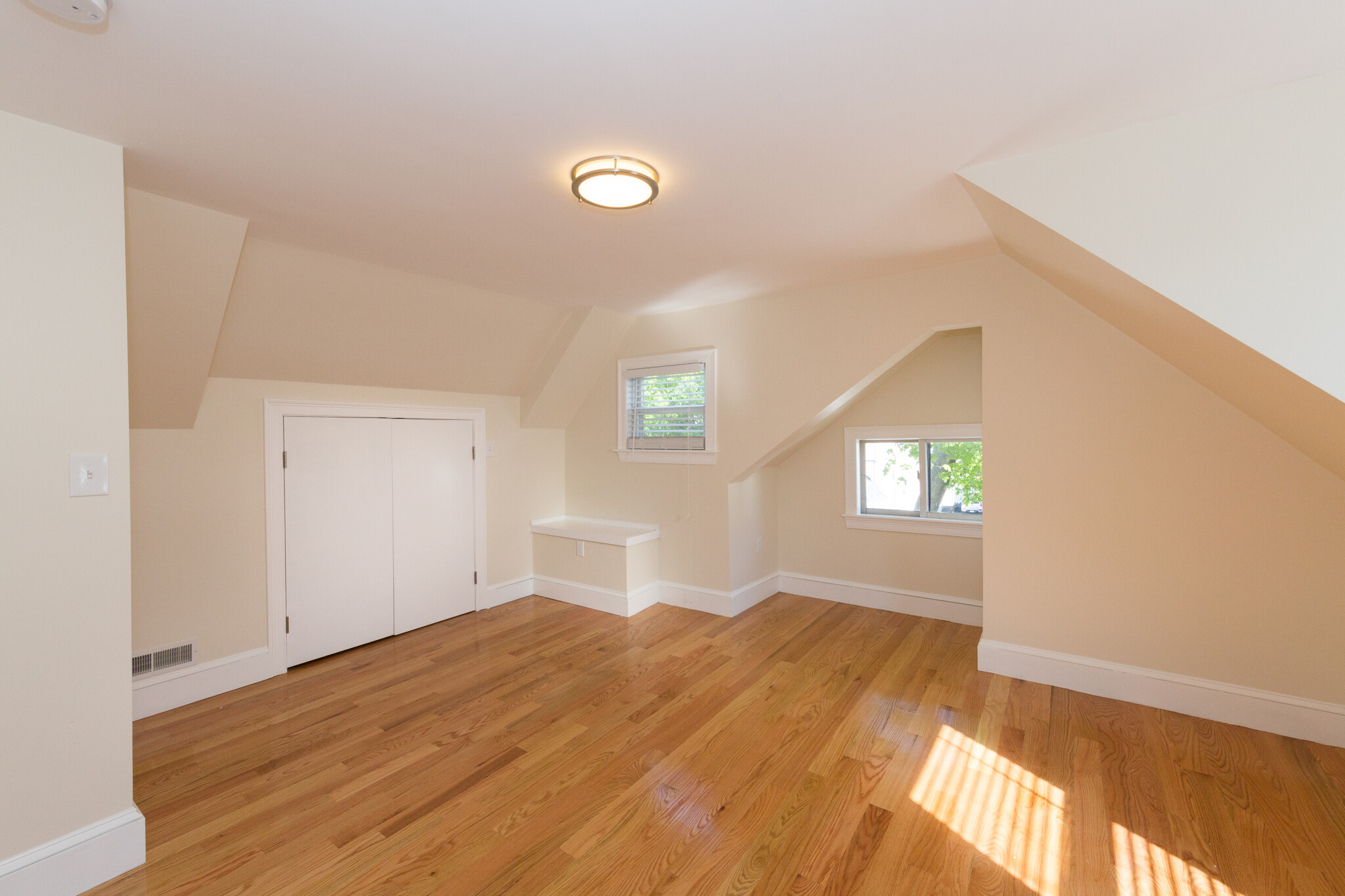 11 Rock Valley Ave, Everett