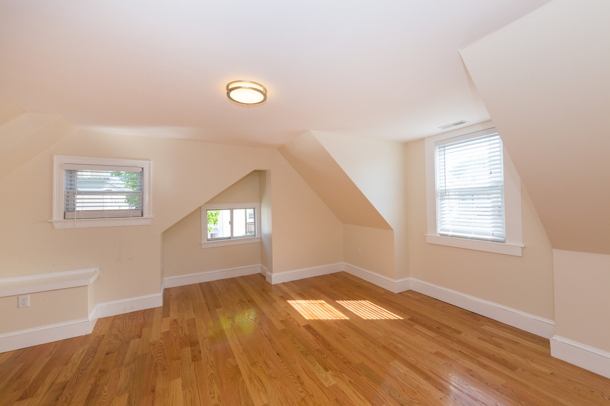 11 Rock Valley Ave, Everett