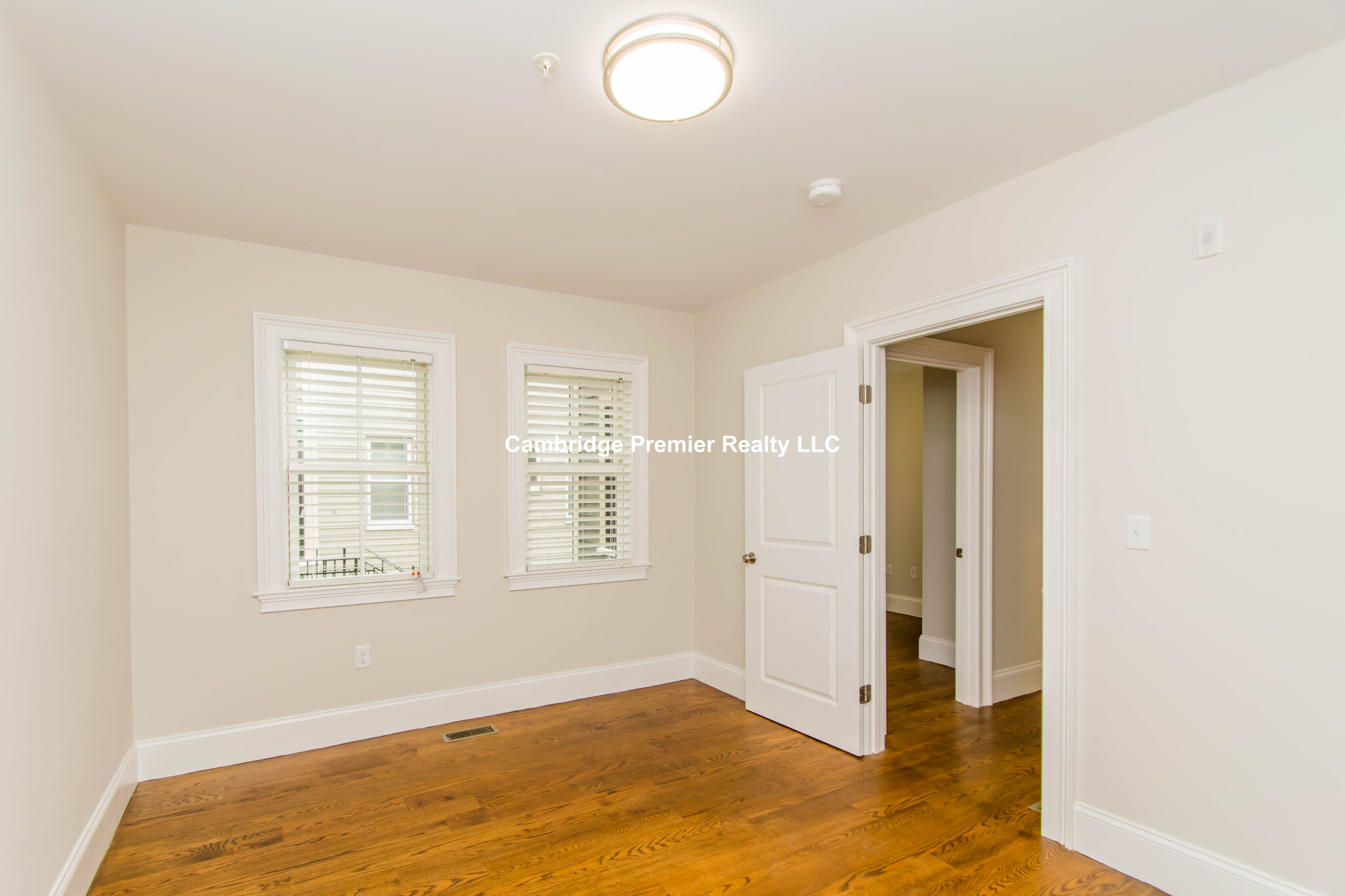 126 Columbia St, The Port