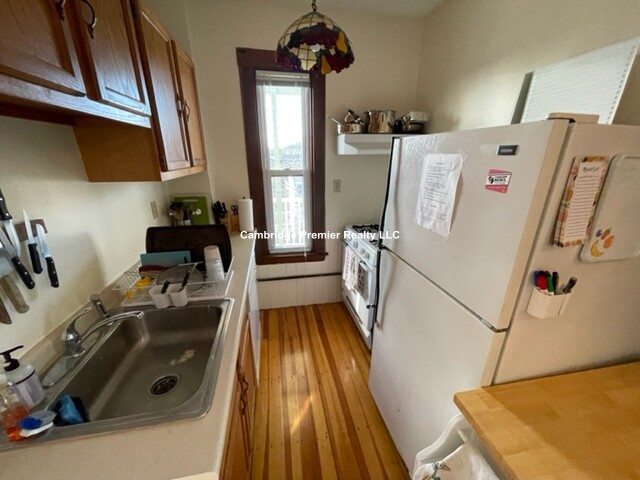 48 Putnam St, Prospect Hill