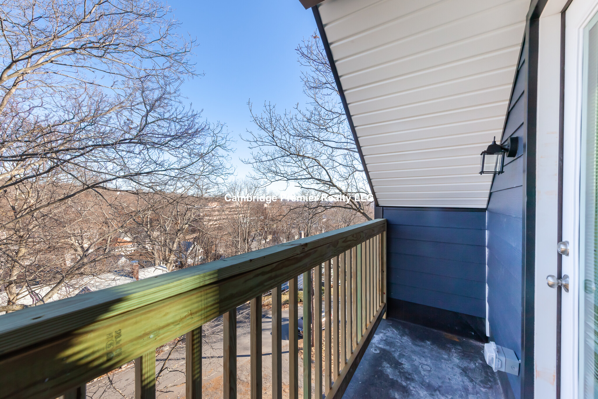 48 Caldwell Rd, West End