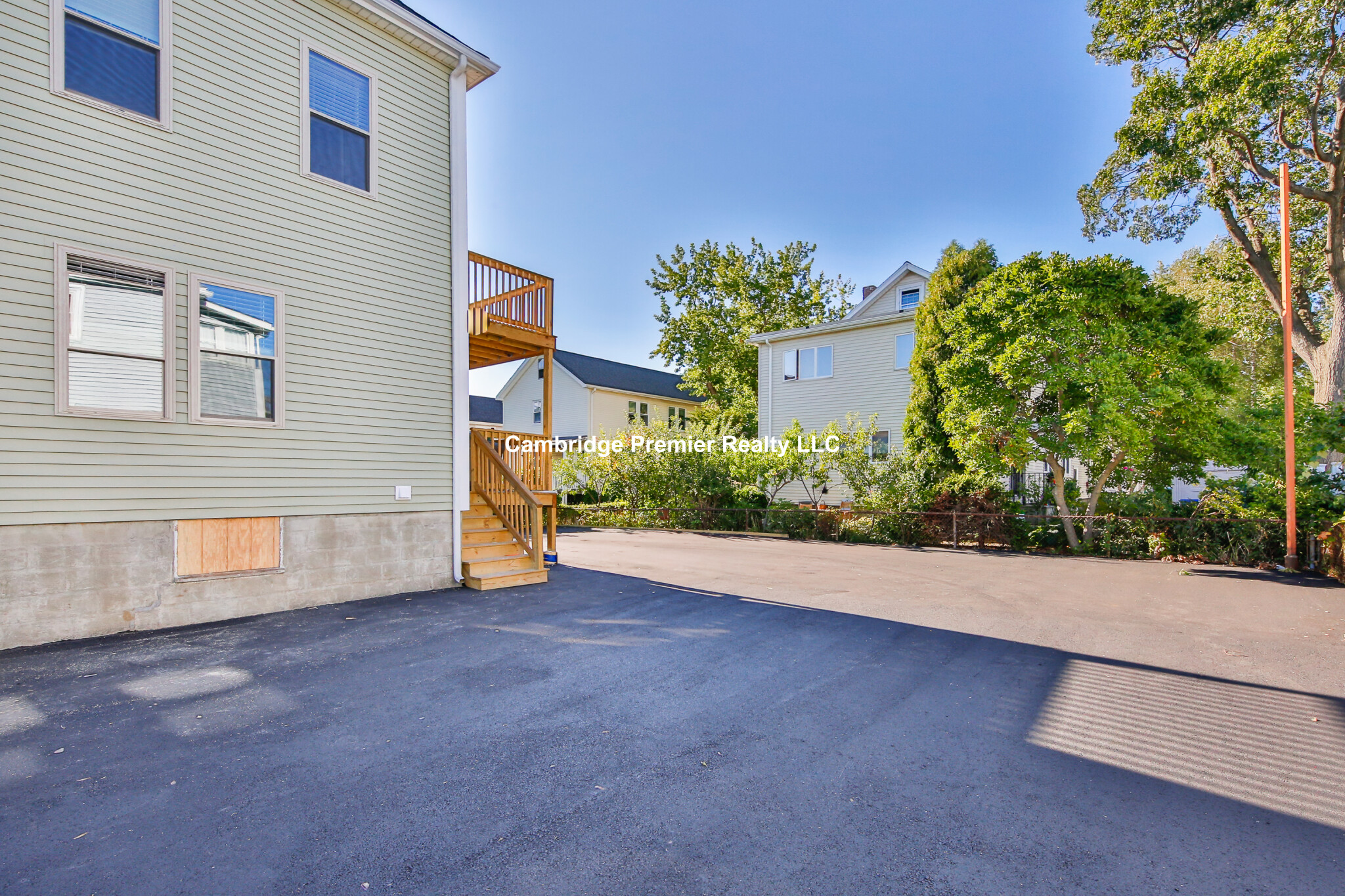 39 Harvard St, South Medford