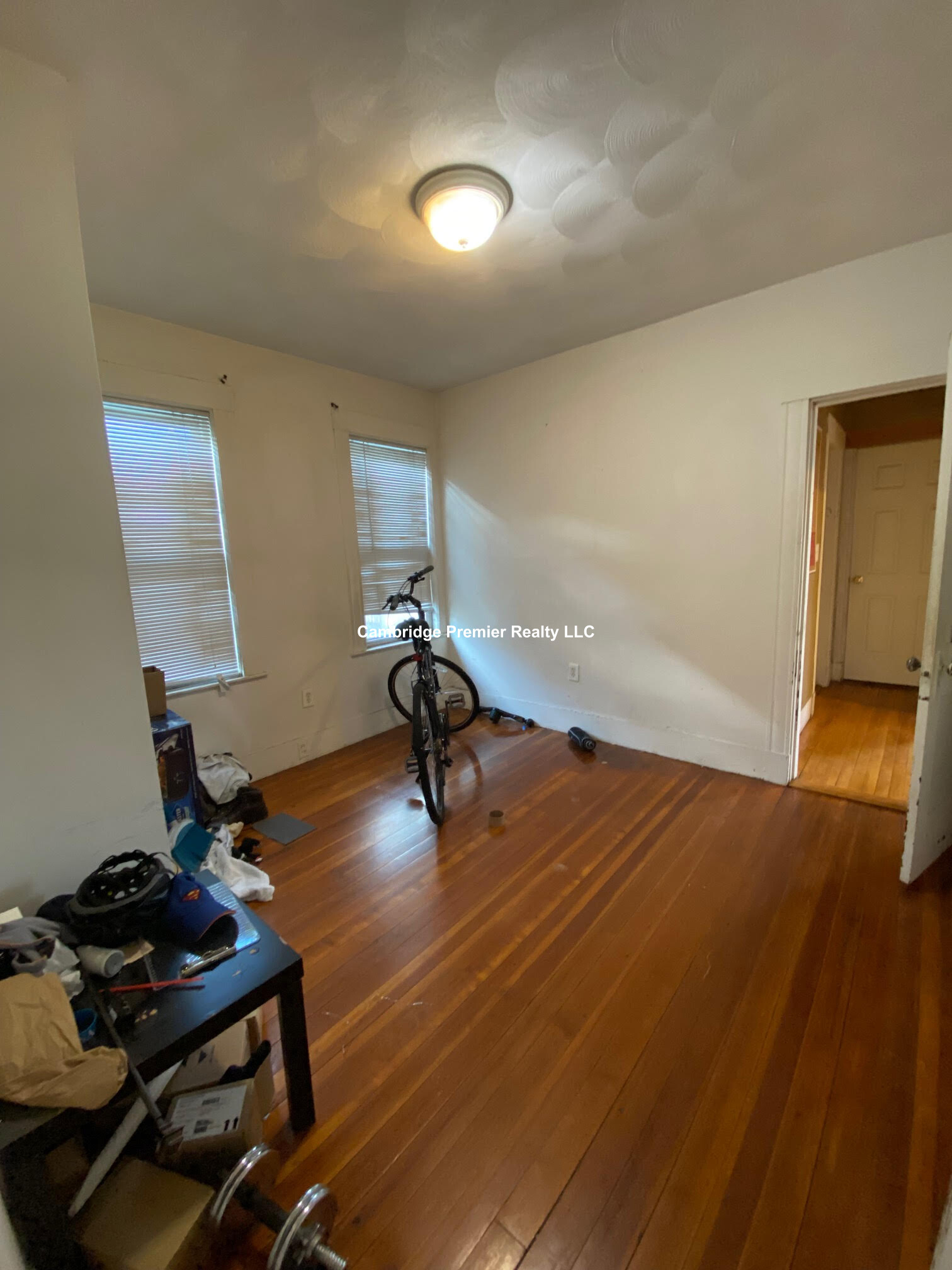 5 Maine Ter, East Somerville