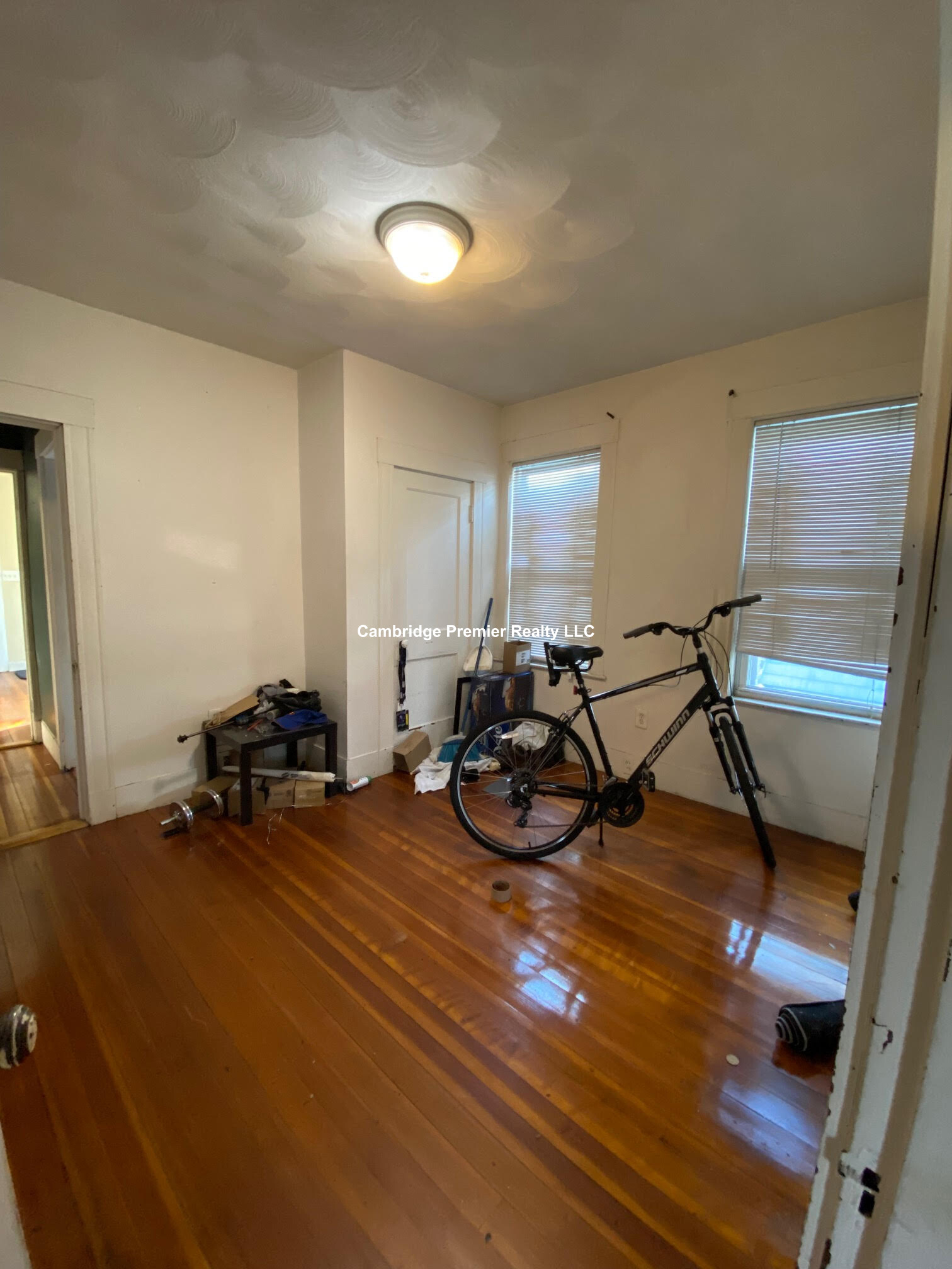 5 Maine Ter, East Somerville