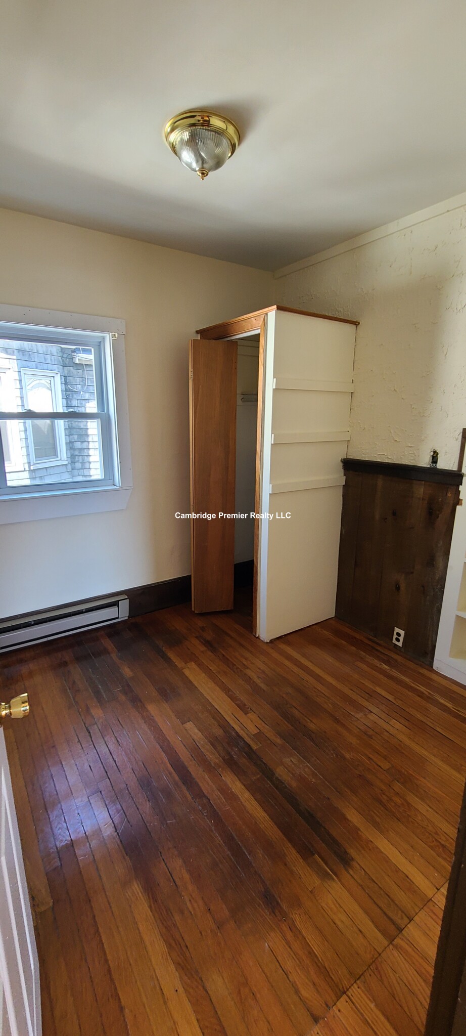 543 Broadway, Magoun Square